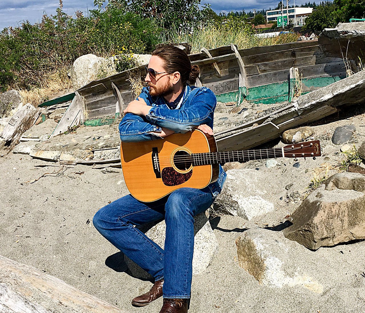 With his music, singer-songwriter Ian McFeron said he blurs the lines between classic and modern country. (Ian McFeron)