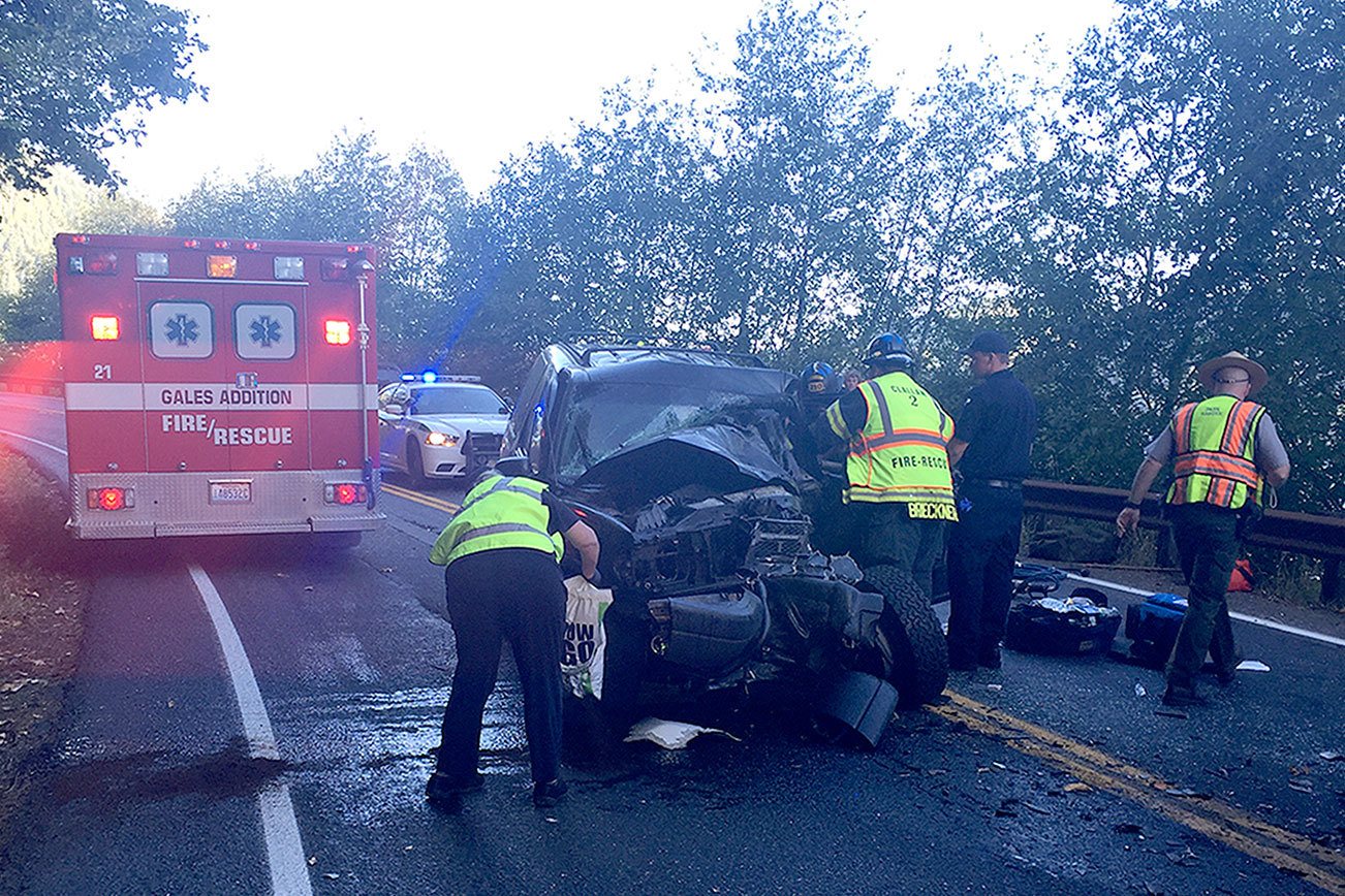 U.S. Highway 101 closed for almost 3 hours after wreck