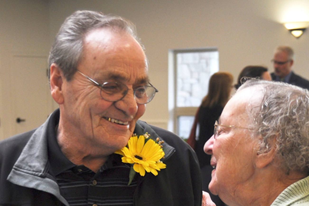 Memorial planned for Sequim businessman, volunteer Louie Rychlik