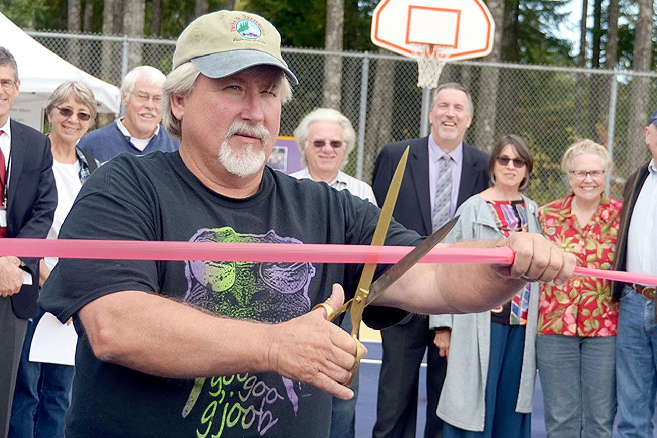 Quilcene celebrates remodeled tennis, basketball courts with ribbon-cutting