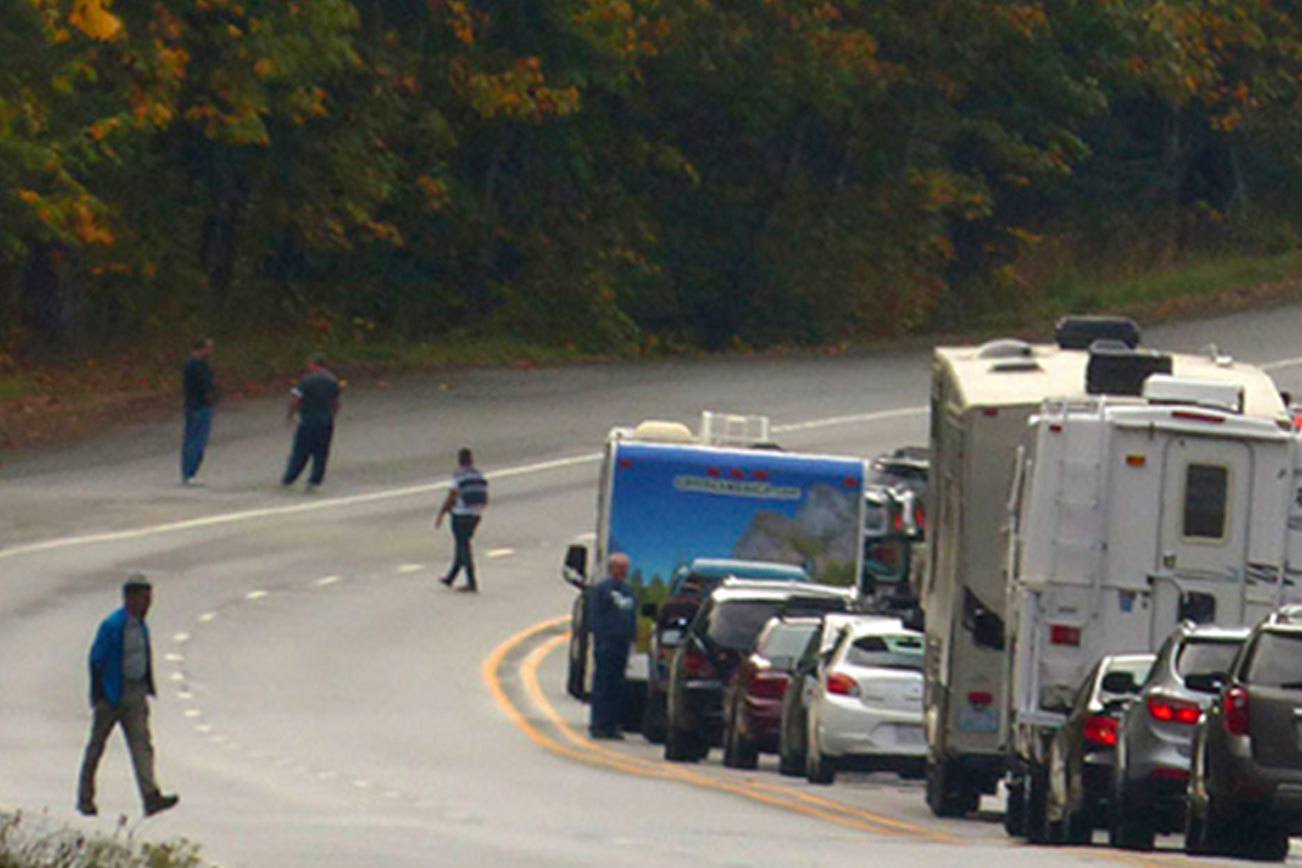 Closures of the Elwha River bridge on U.S. Highway 101 possible this morning