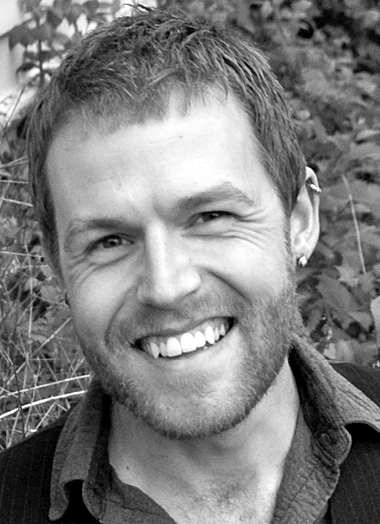 Riding a poetry wave: PT author to read tonight in Chimacum