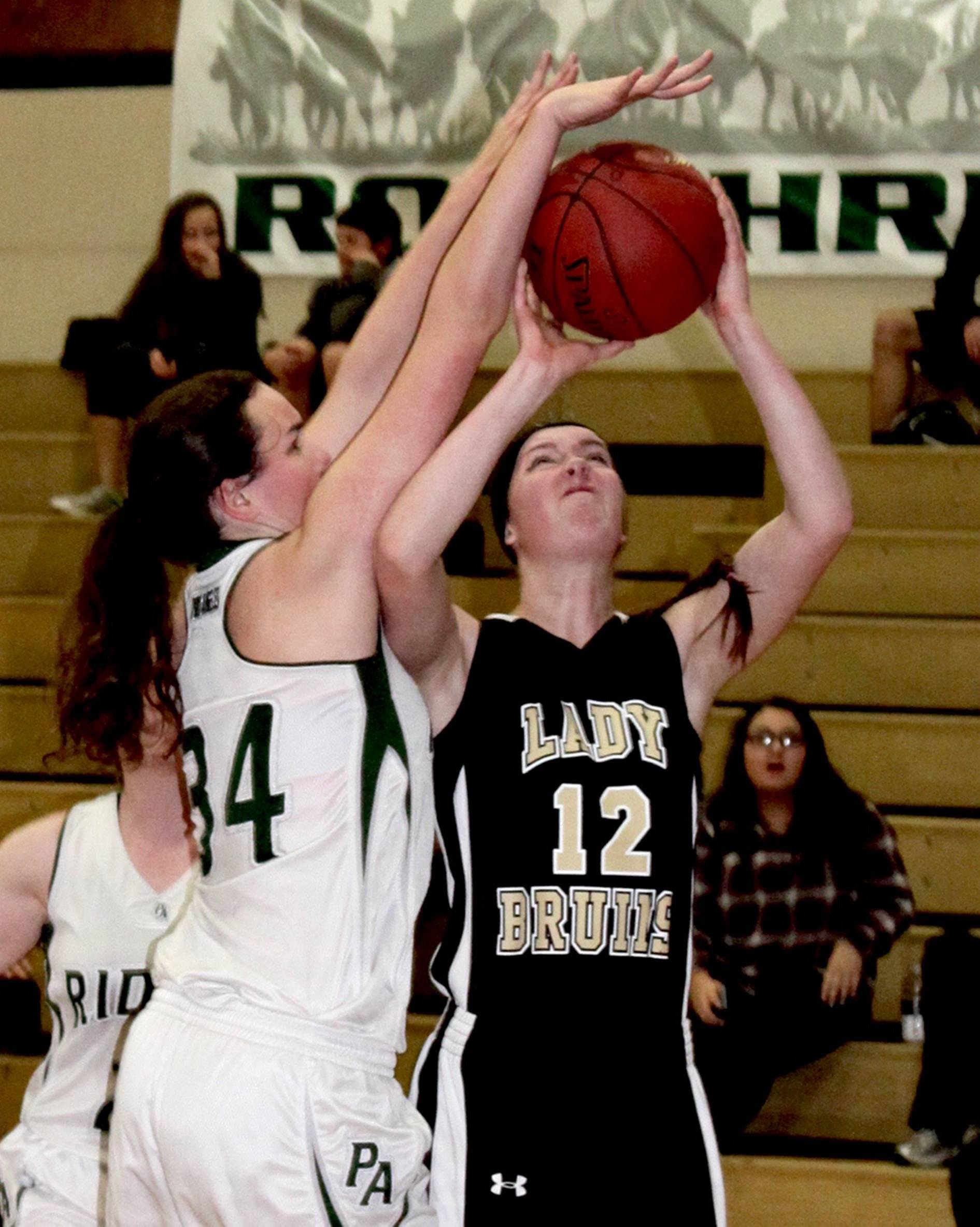 GIRLS BASKETBALL ROUNDUP: Port Angeles gets defensive late, tops Bainbridge