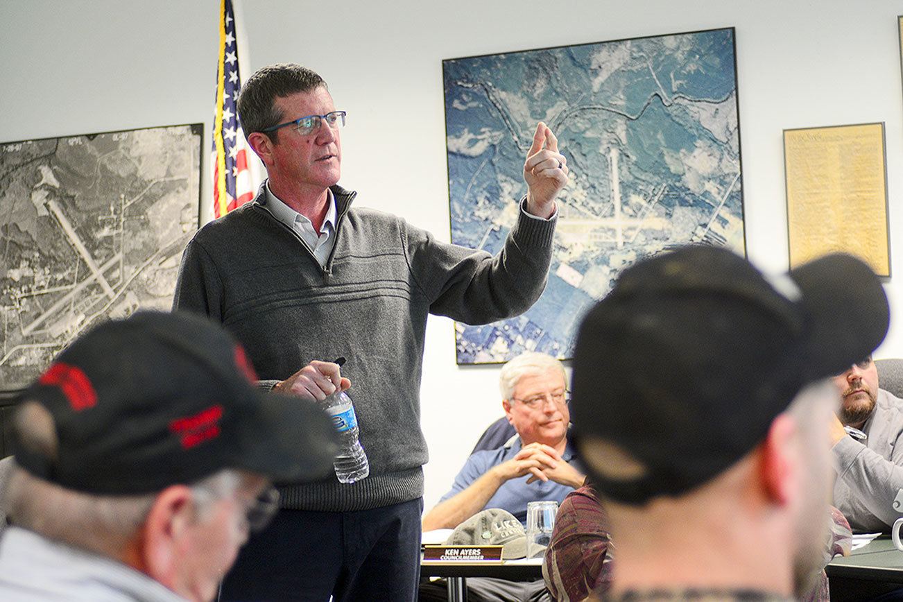 ‘Get ’er done’: Forks residents hear options for Elwha River Bridge
