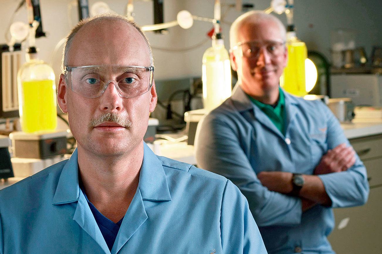 Sequim lab looks to find the best biofuel in algae
