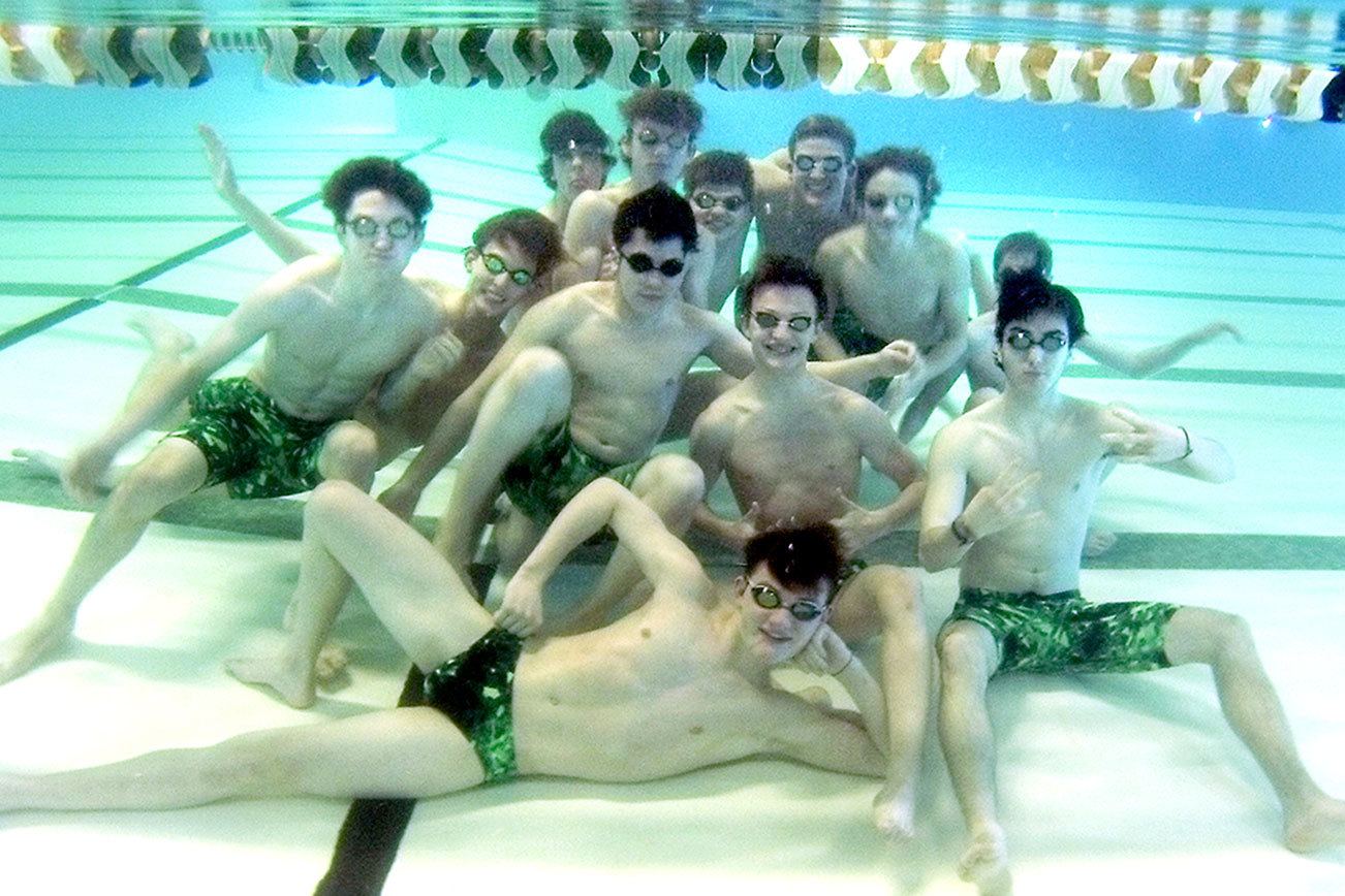 STATE SWIMMING: Port Angeles swim and dive team heads to championships