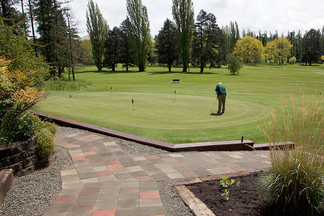 GOLF: Wagner, Peninsula a good match