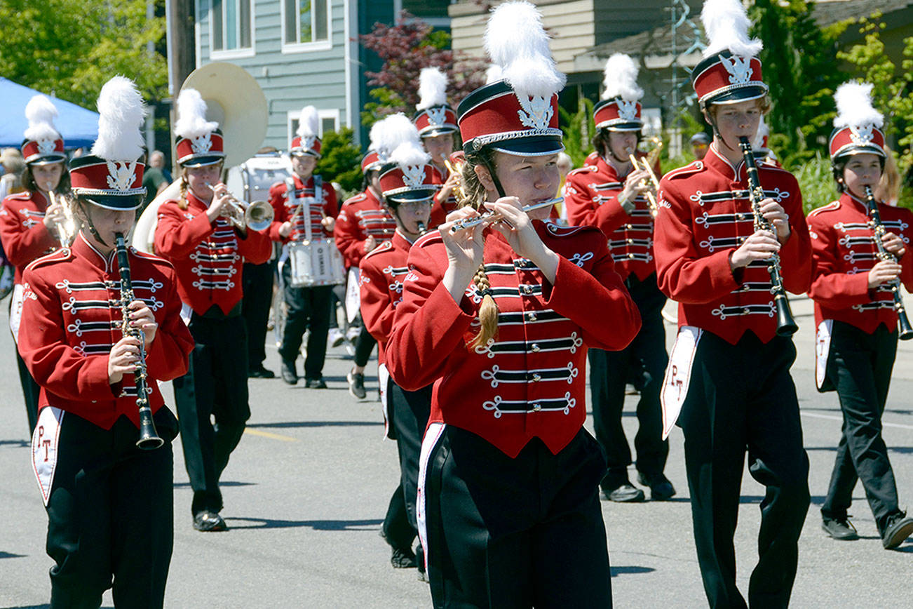 Streets packed for Rhody Fest’s grand parade