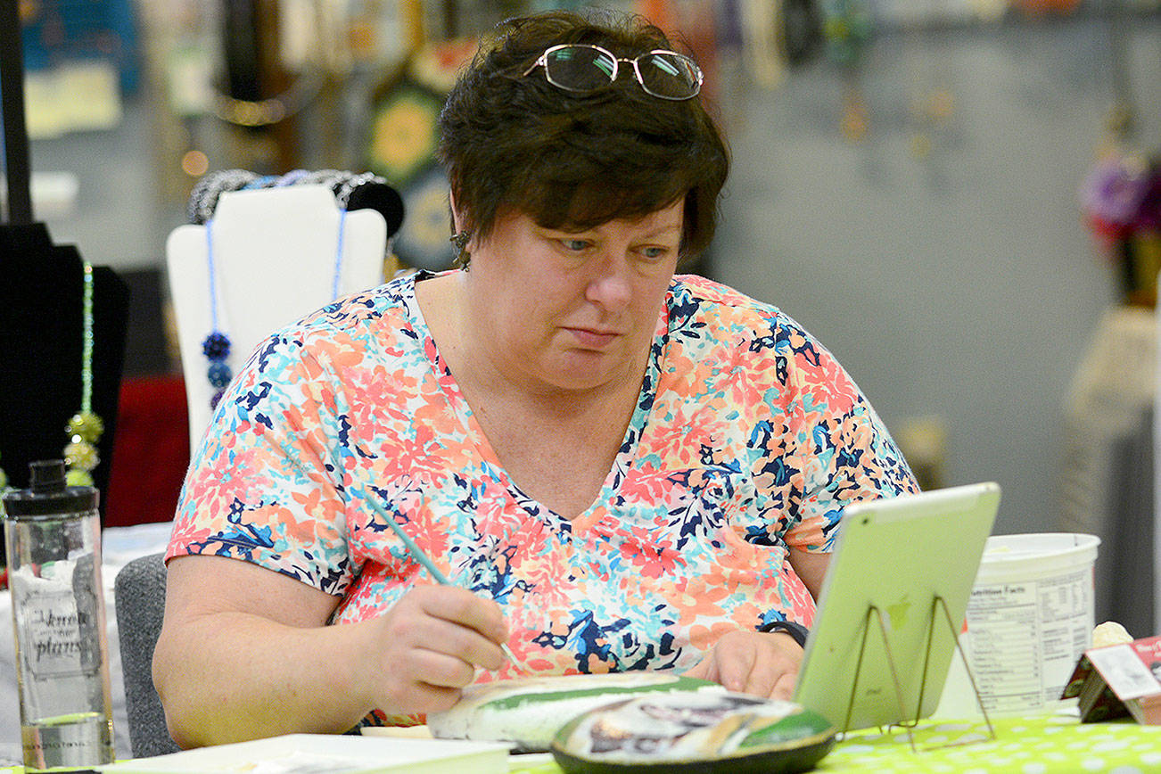 Port Angeles artist creates portrait to comfort grieving mother