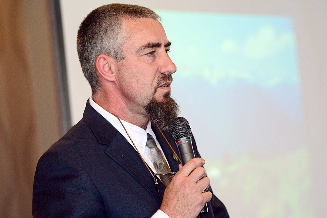 ‘Dark Ranger’ warns of light pollution