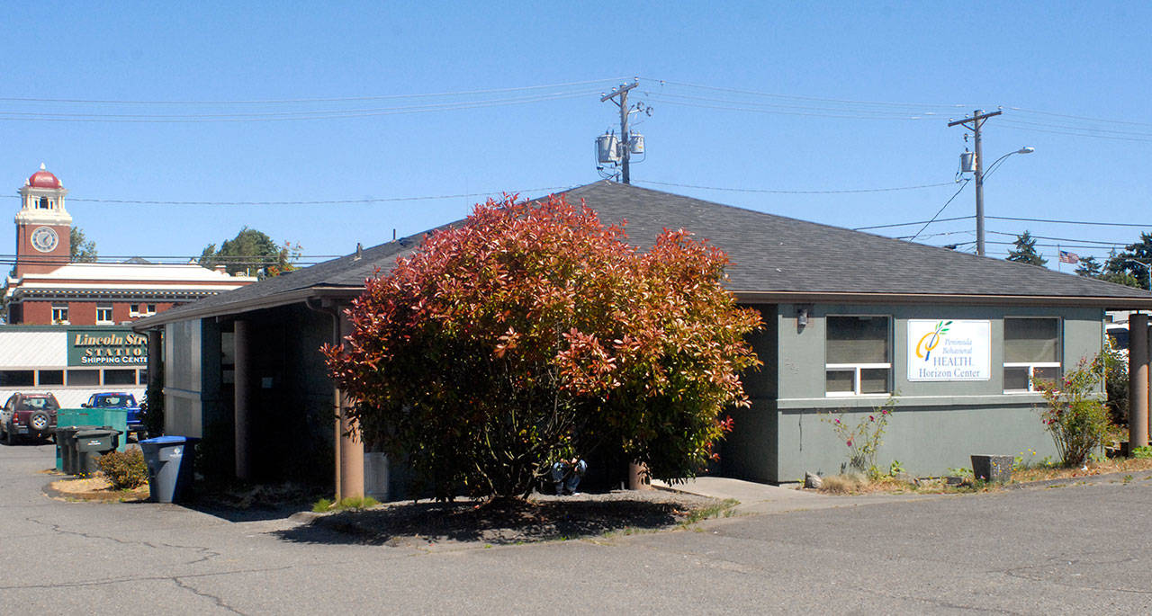 The building housing Peninsula Behavioral Health’s Horizon Center at Fifth and Lincoln streets may be moved to make way for an expansion of the nearby William Shore Memorial Pool in Port Angeles. (Keith Thorpe/Peninsula Daily News)
