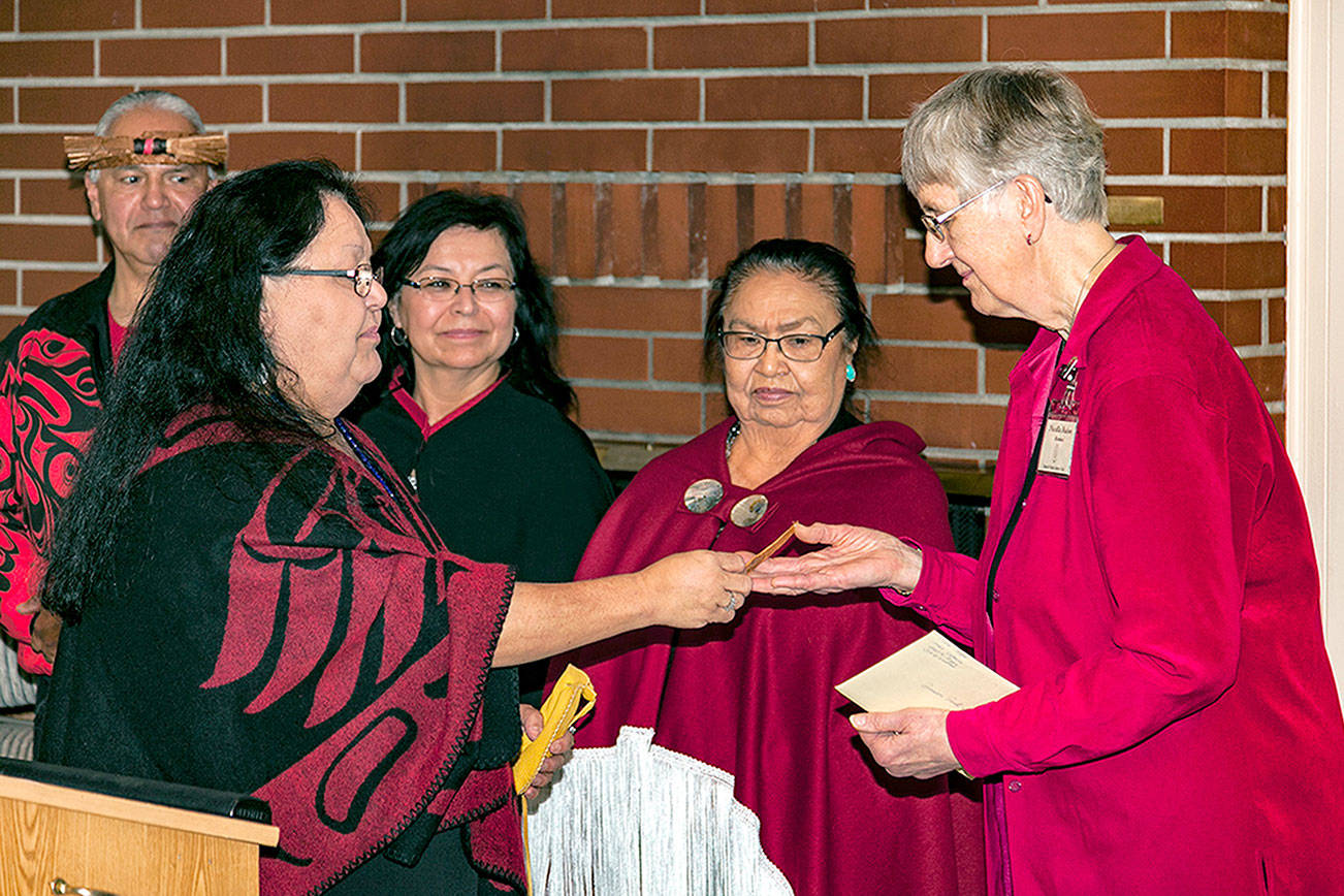 Hoh elder to give canoe to ONRC in Forks