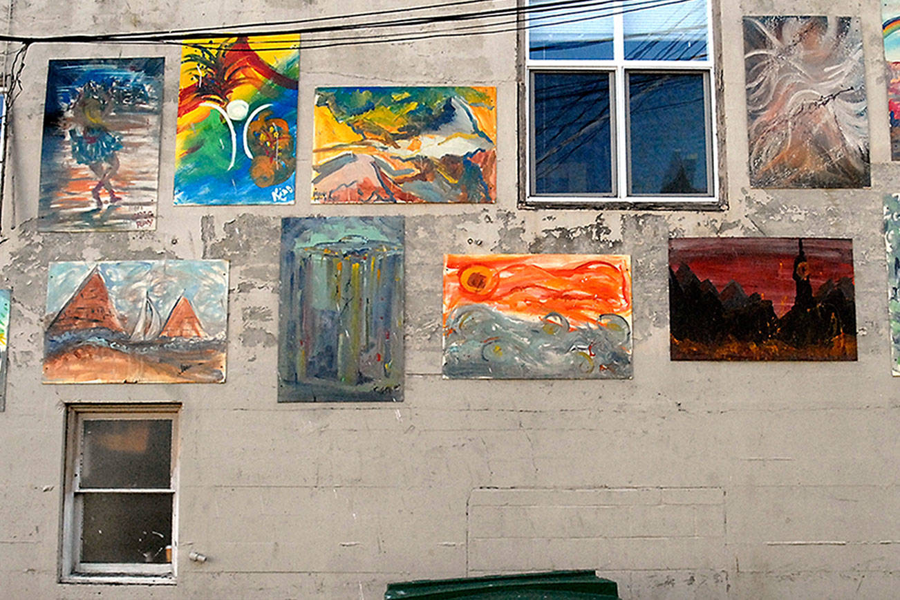 Second Weekend Art Walk challenges painters in speed, audience favor