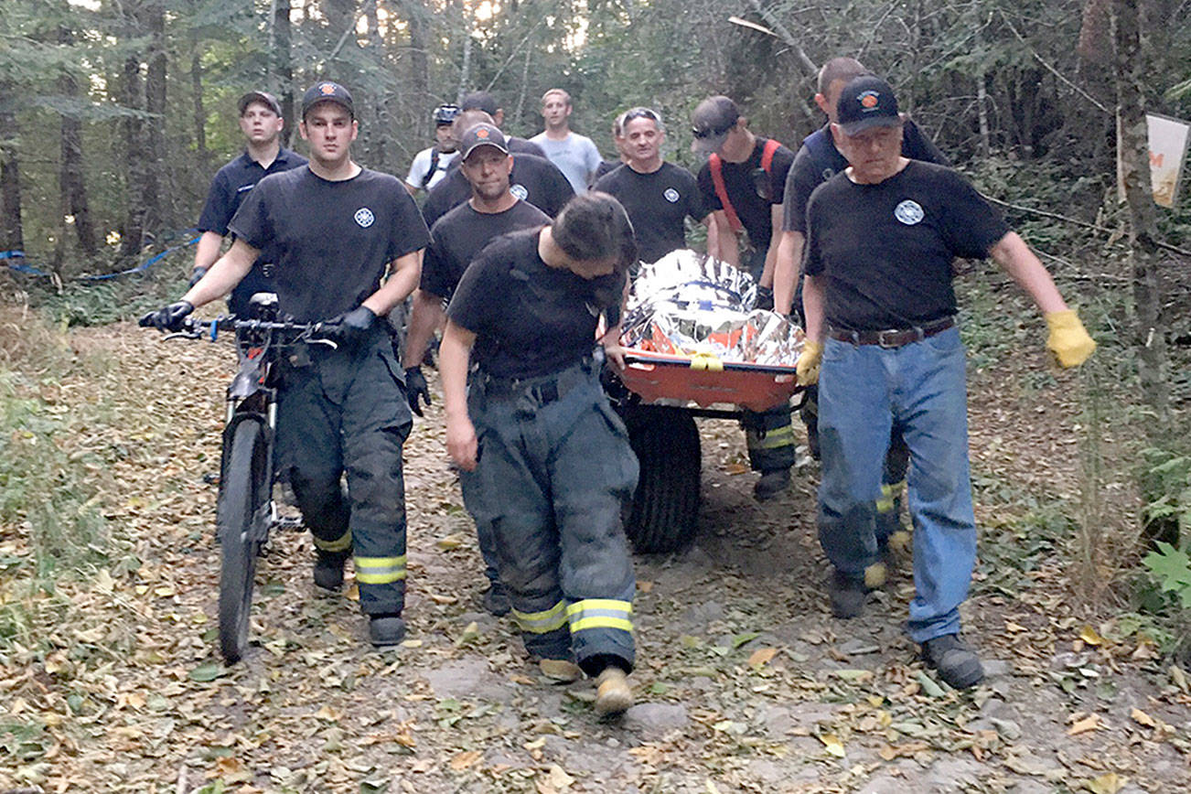 Bicyclist hurt after crashing bike on Dry Hill near Port Angeles