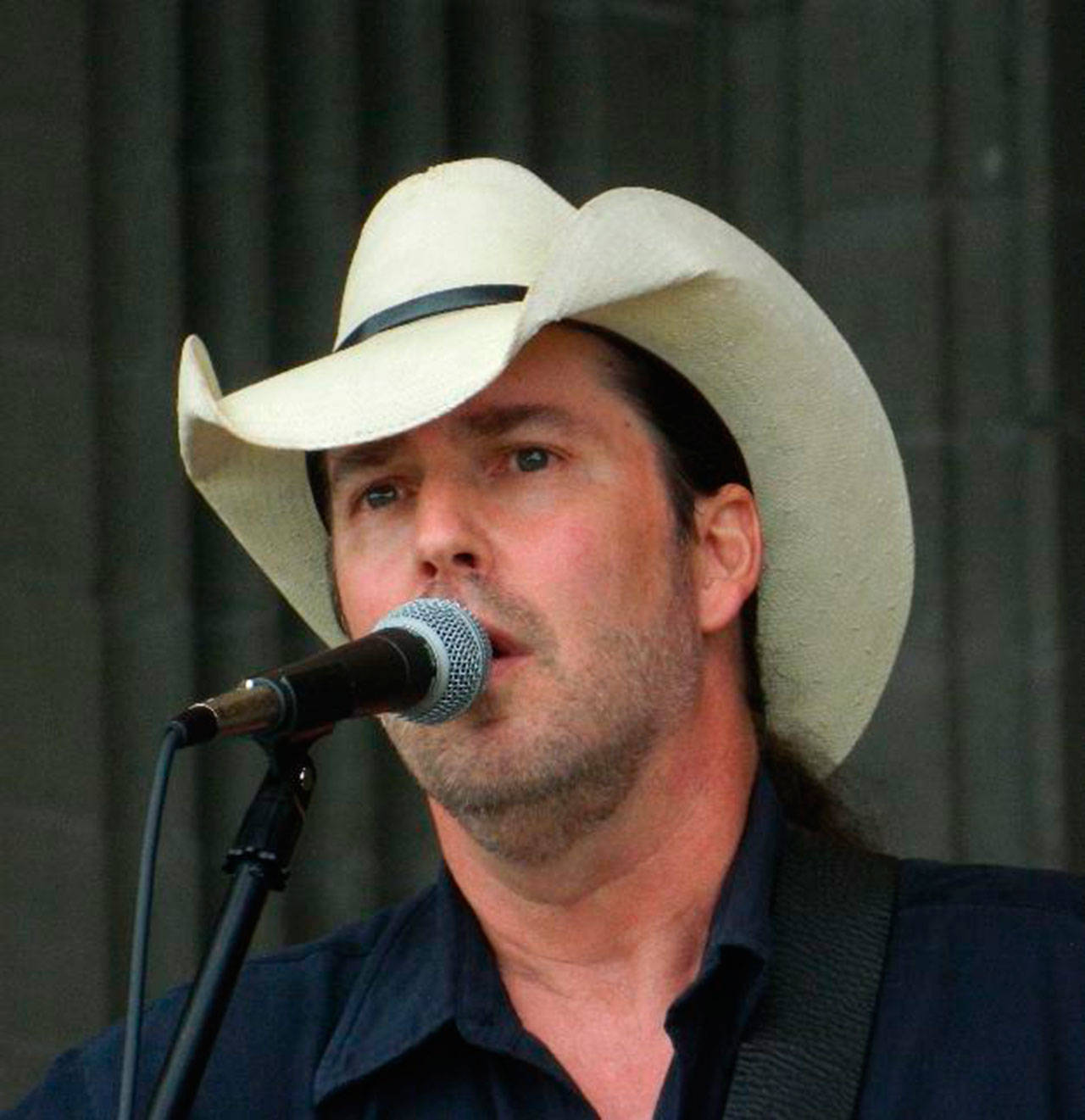 Brian “Buck” Ellard opens the Music Live with Lunch series at noon Tuesday at St. Luke’s Episcopal Church.