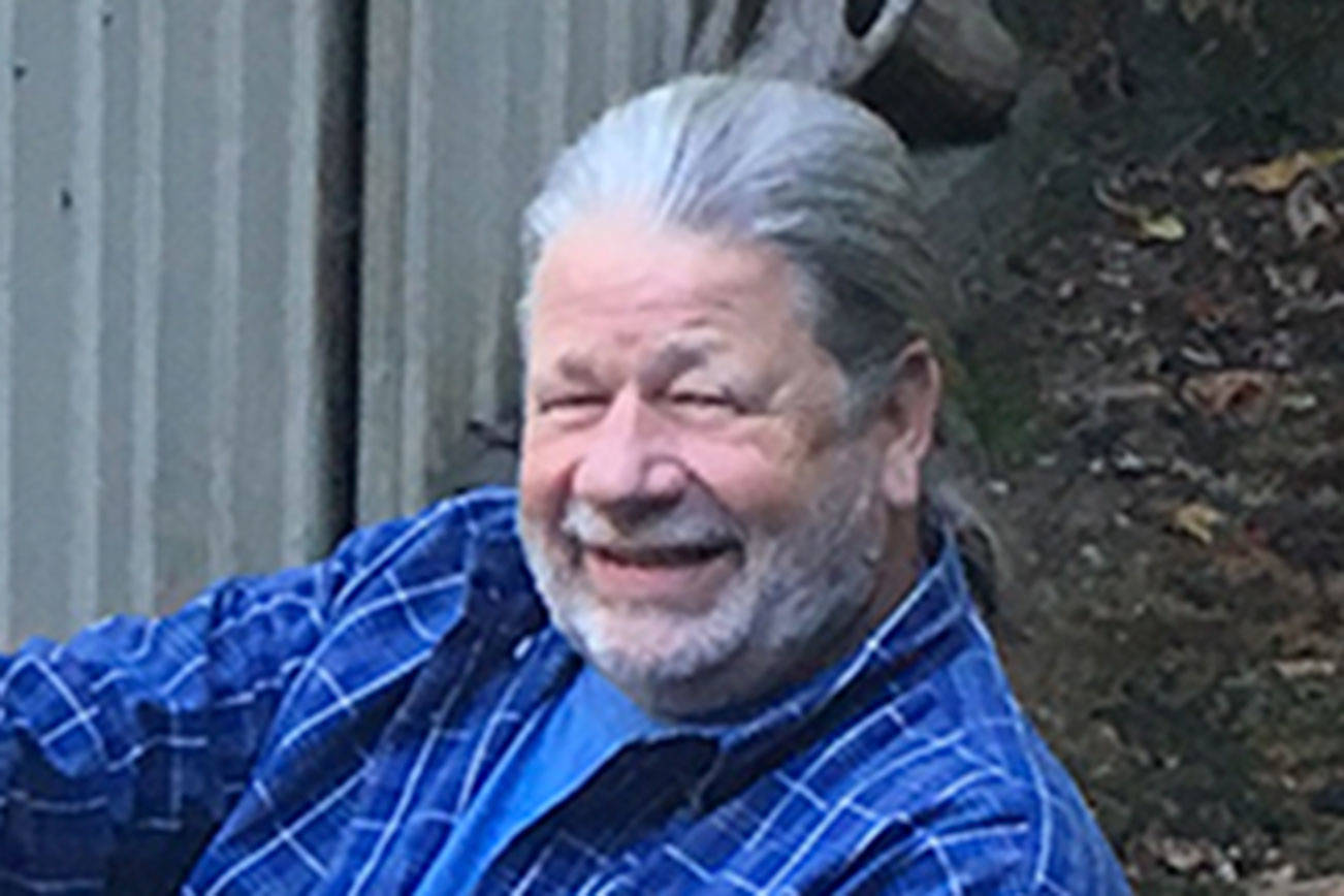 Brinnon man dies after fall from jet ski