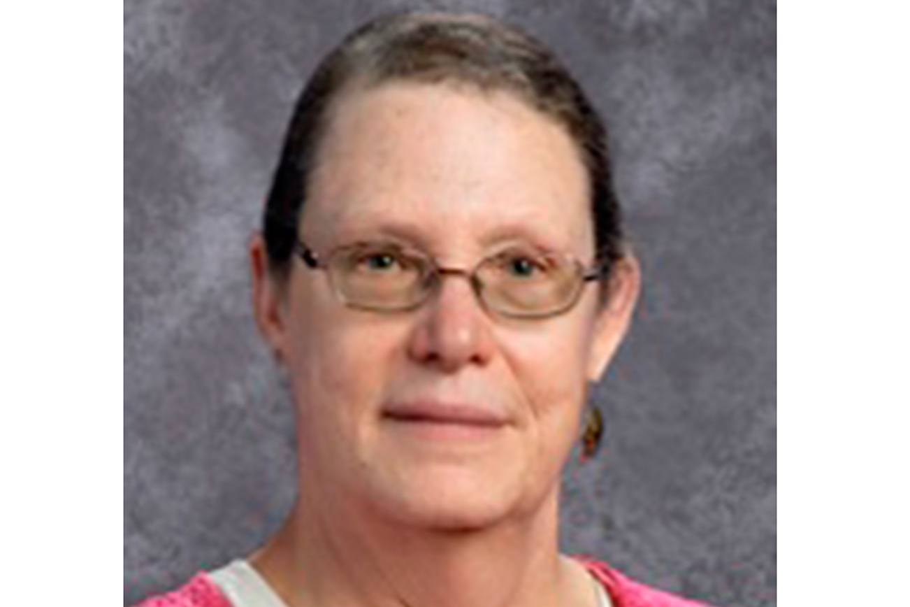 Sequim schools Assistant Superintendent Renker stepping down