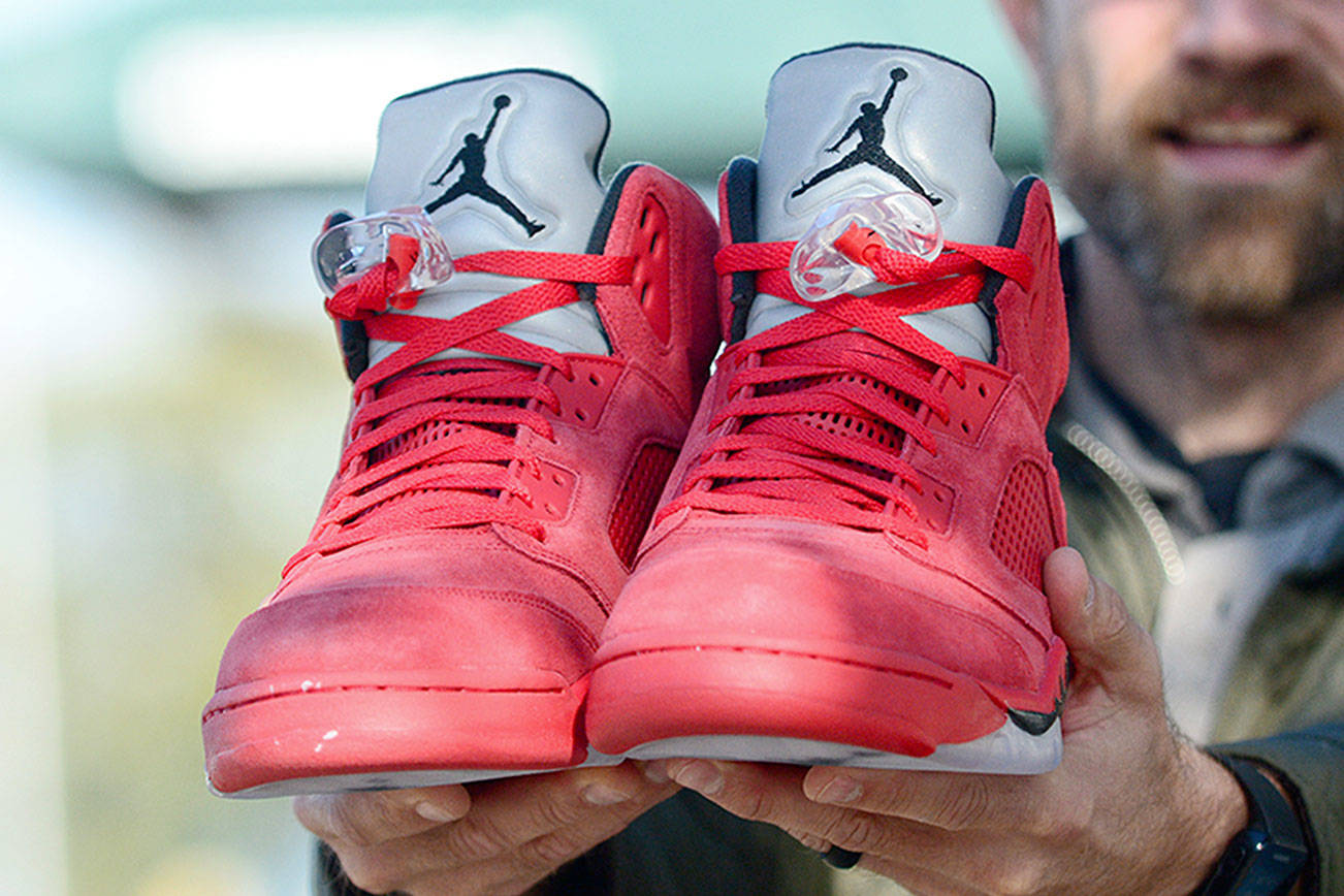 Port Angeles residents won’t let red shoes dance away: Stolen Air Jordans replaced, ready to ship to Canada