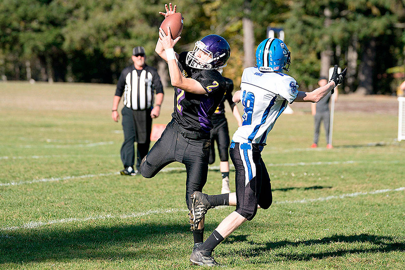 PREP FOOTBALL: Defense, special teams lead the way in Rangers win