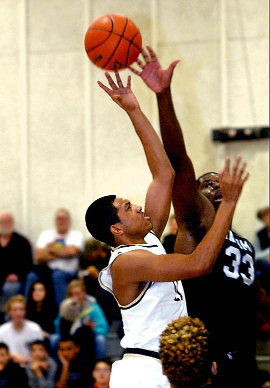 Peninsula's Deonte Dixon
