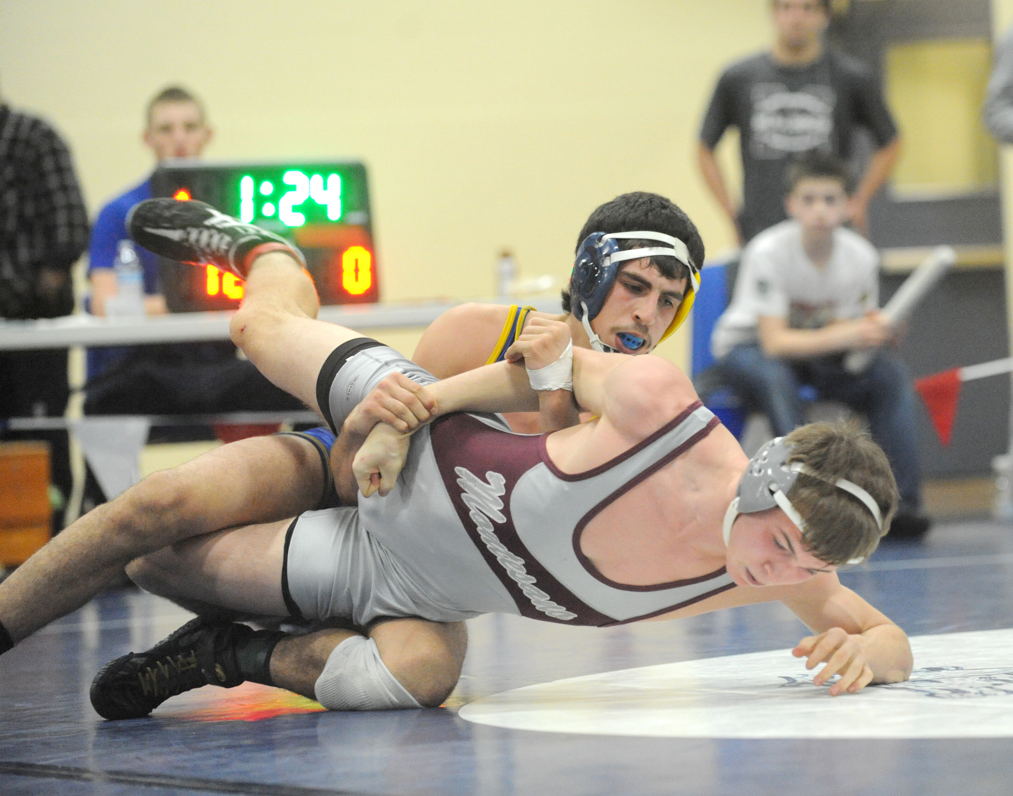 Forks' Javier Contreras