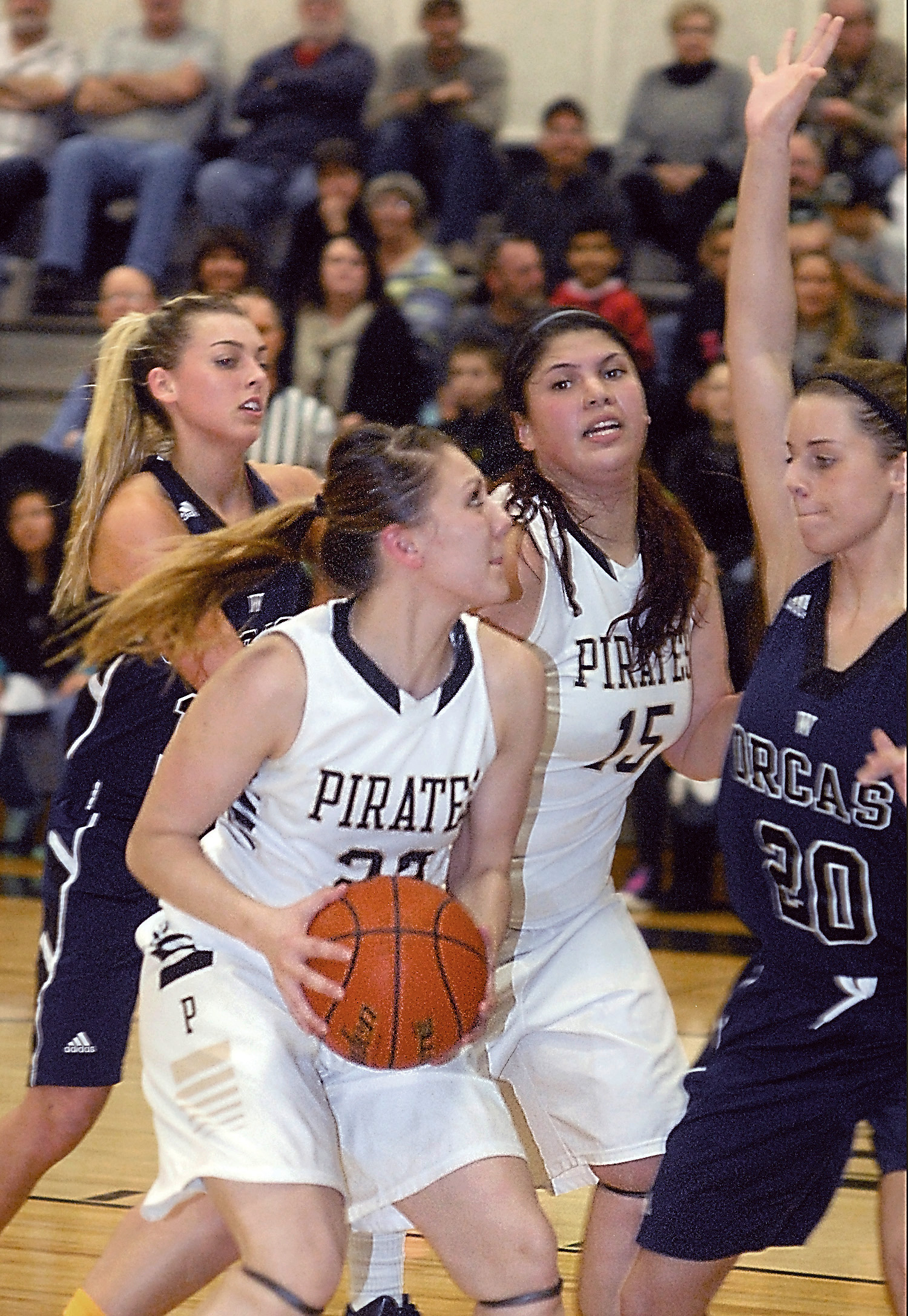 Peninsula's Cherish Moss