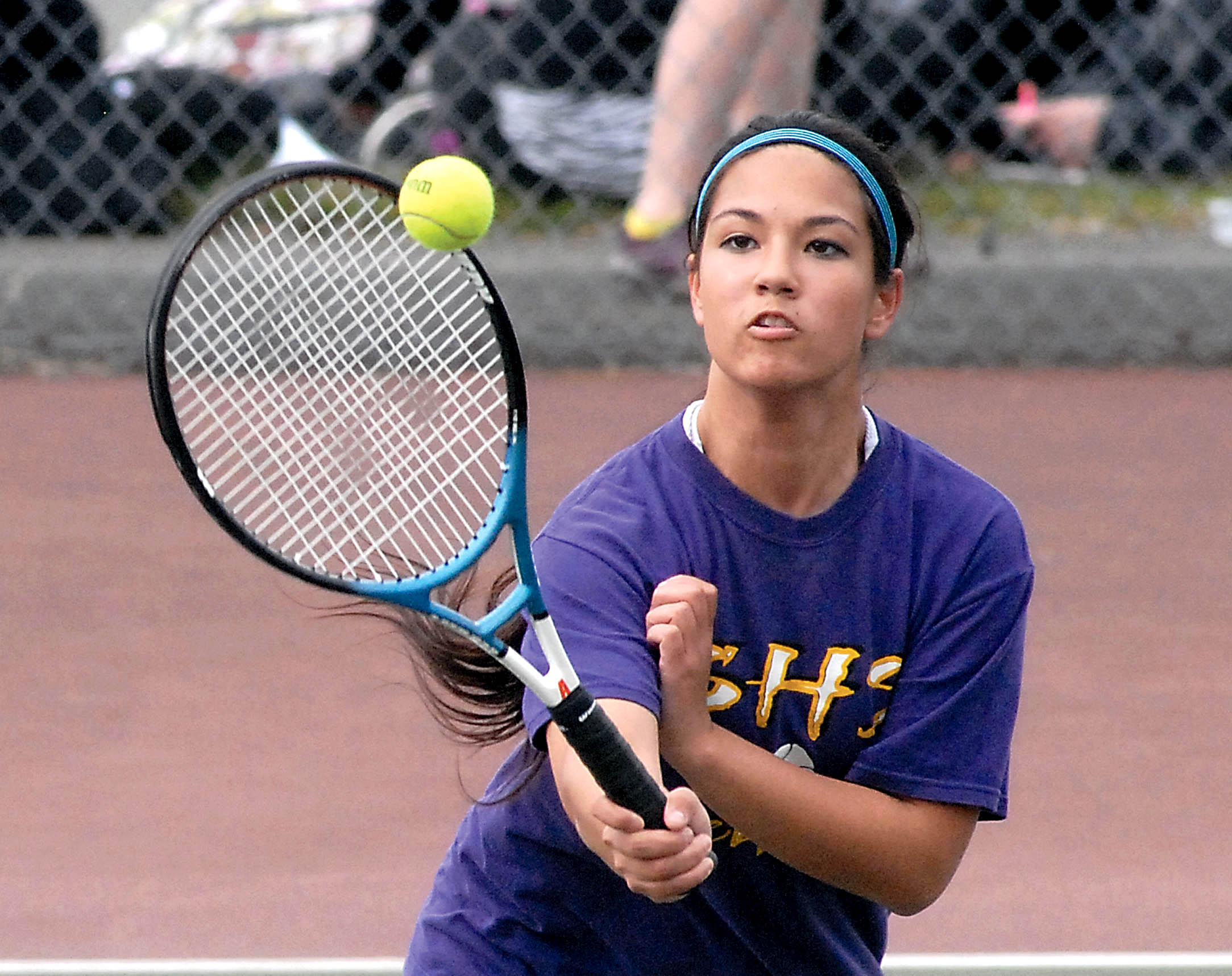 Cheyenne Sokkappa of Sequim returns the ball in her No. 1 singles match against Audrey Little of Port Angeles on Thursday in Port Angeles. Sokkoppa won in straight sets. (Keith Thorpe/Peninsula Daily News)