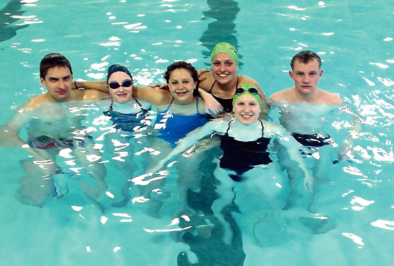 Port Angeles Swim Club members