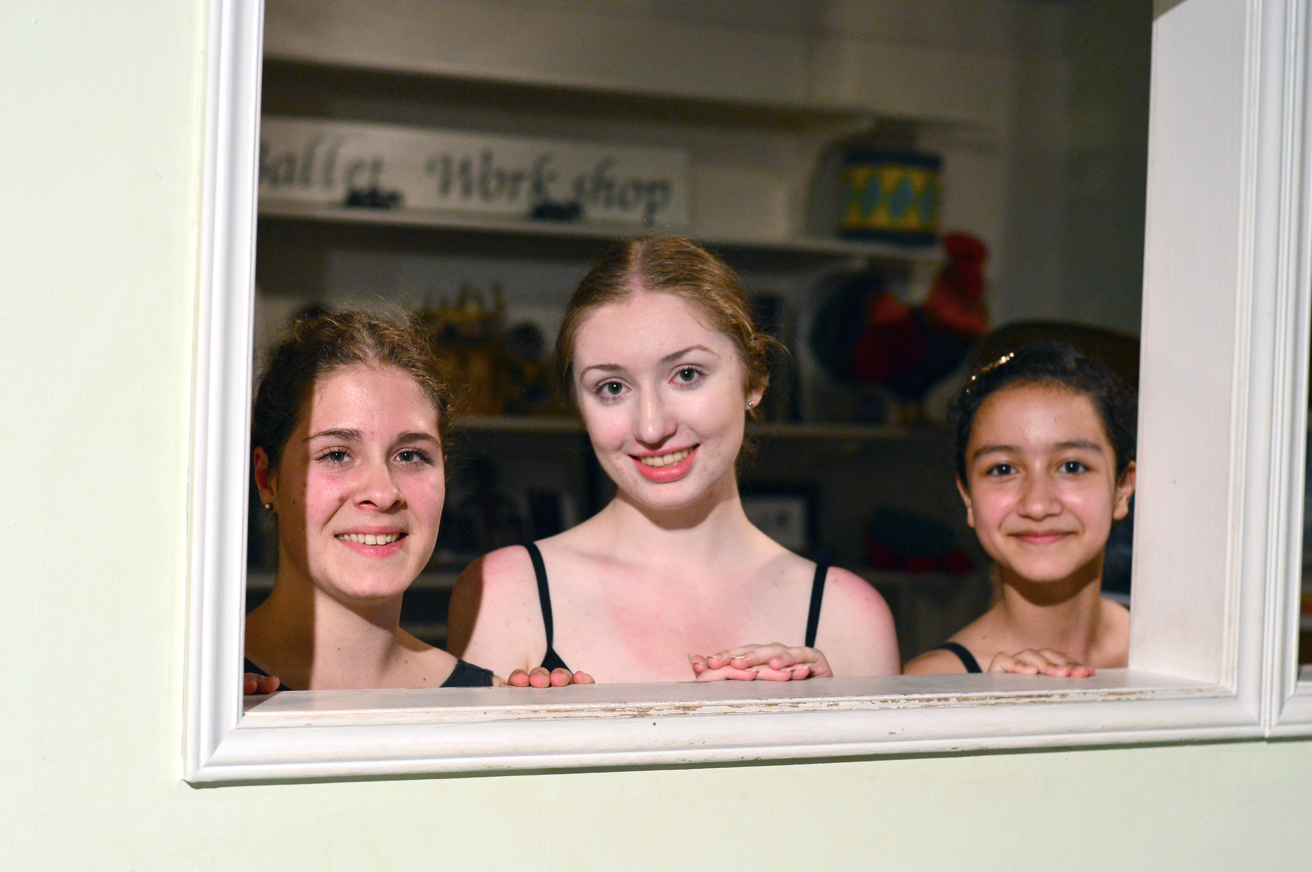 Sequim ballet dancers Emily Grubb