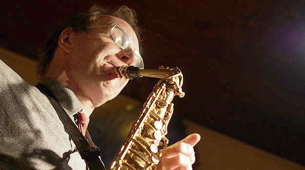 Jazzman Mark Lewis will come to Peninsula College twice this month: for a  free clinic on improvisation this coming Thursday