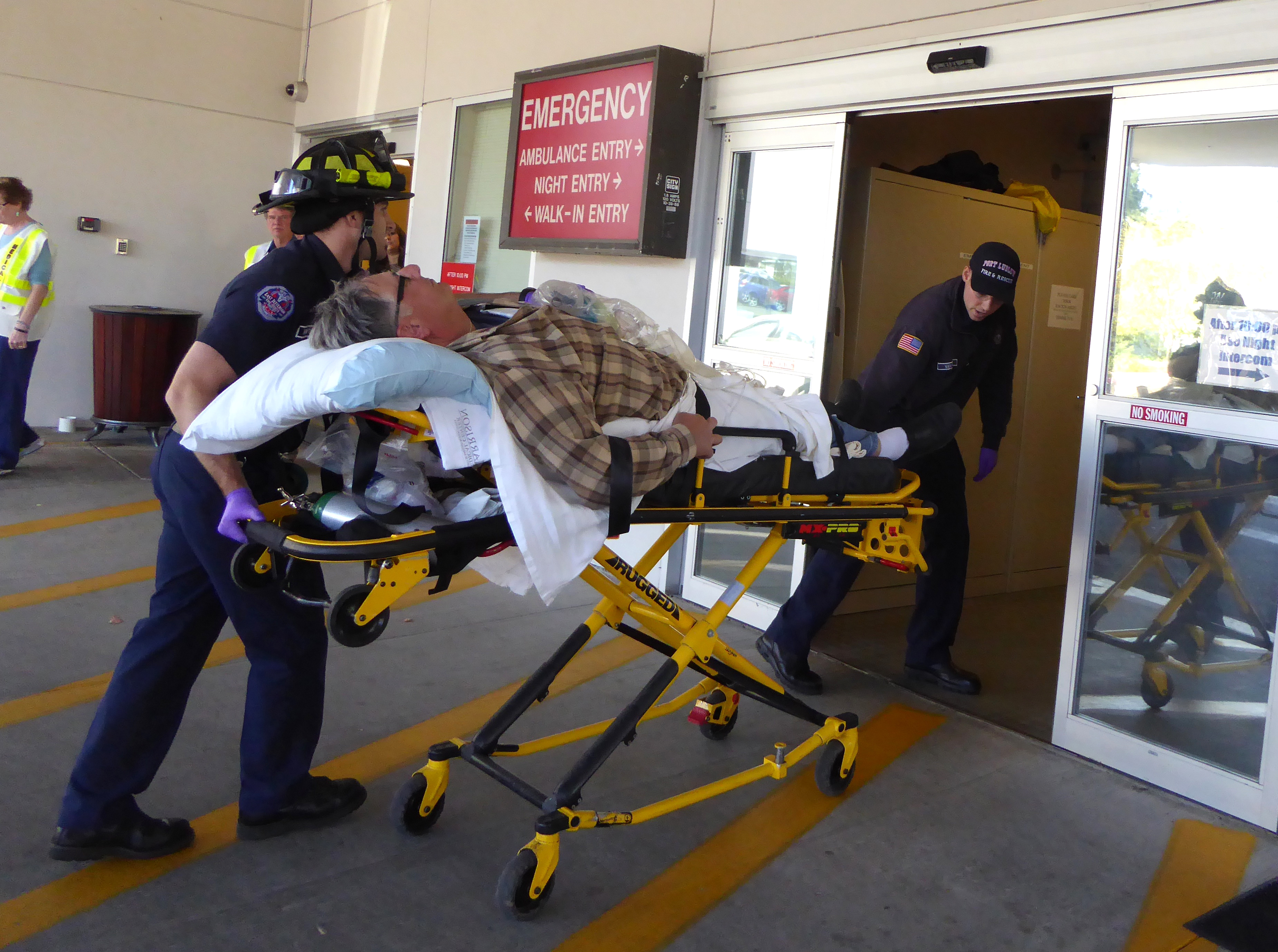 Port Ludlow Fire Commissioner Ron Helmonds