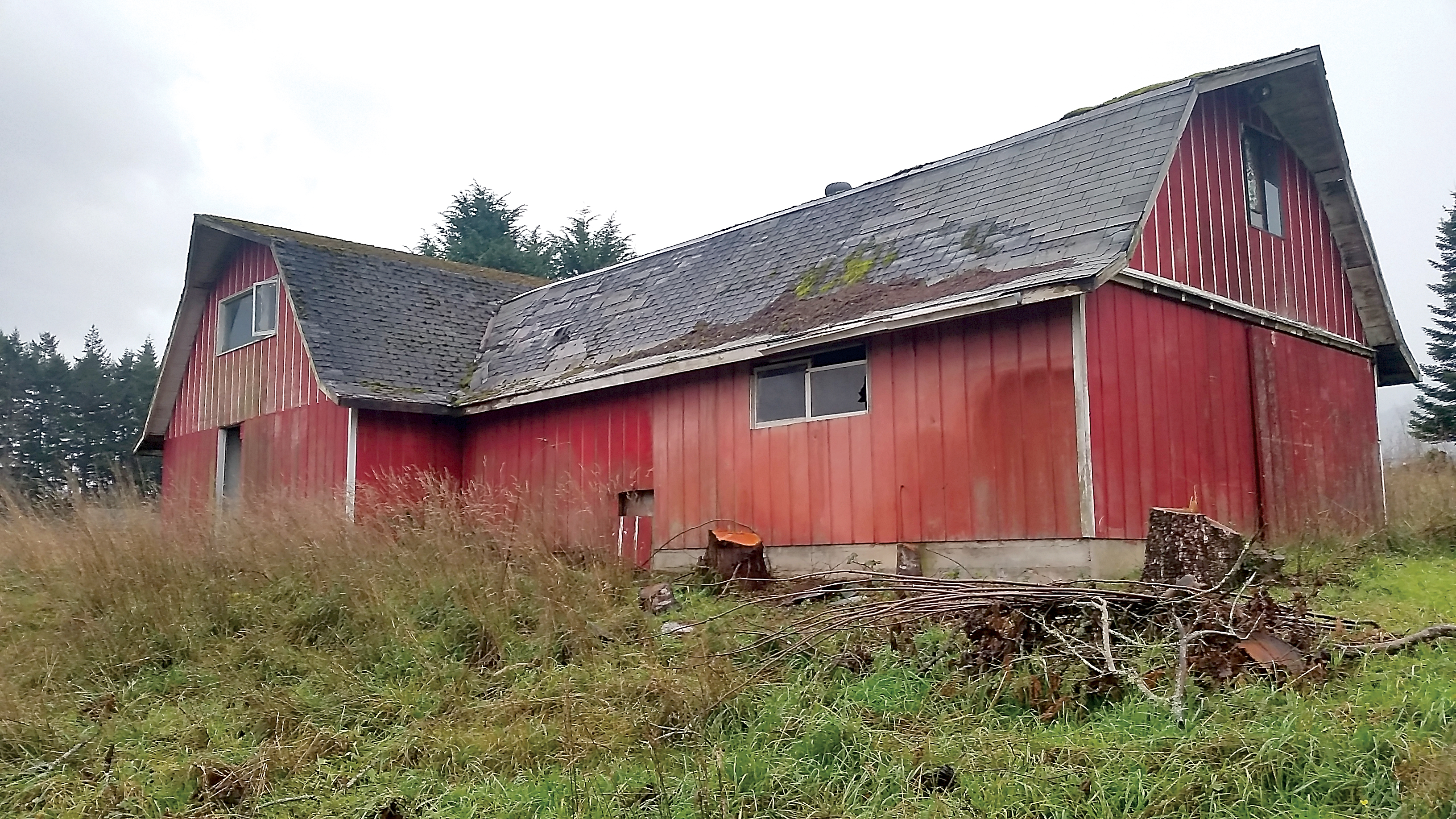 Clallam County Fire District No. 2 will be holding a training fire Saturday morning in the 600 block of Black Diamond Road south of Port Angeles. ()