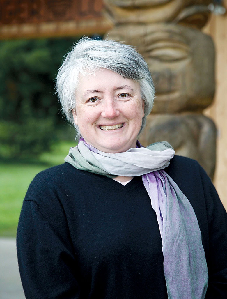 Bonnie Story at the Linger Longer stage in Quilcene. (Steve Mullensky/for Peninsula Daily News)