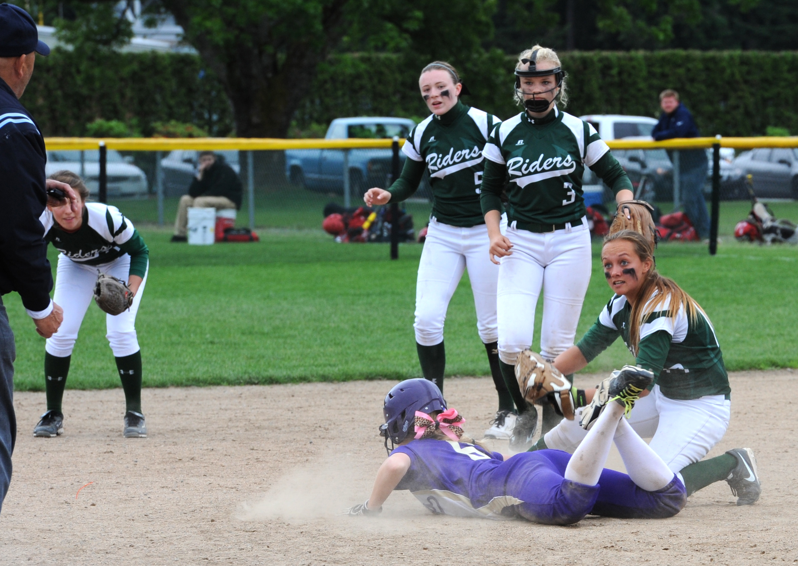 Port Angeles shortstop Jaidyn Larson