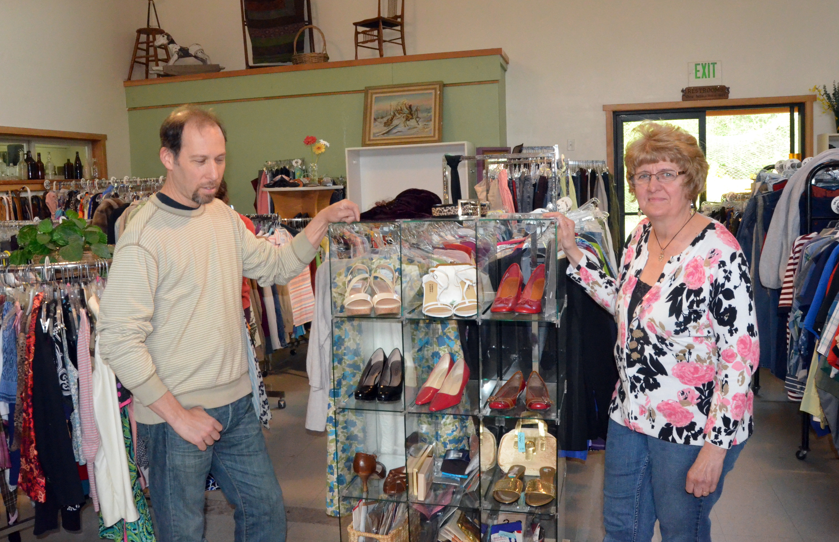 Courtland and Debi Goetz ()