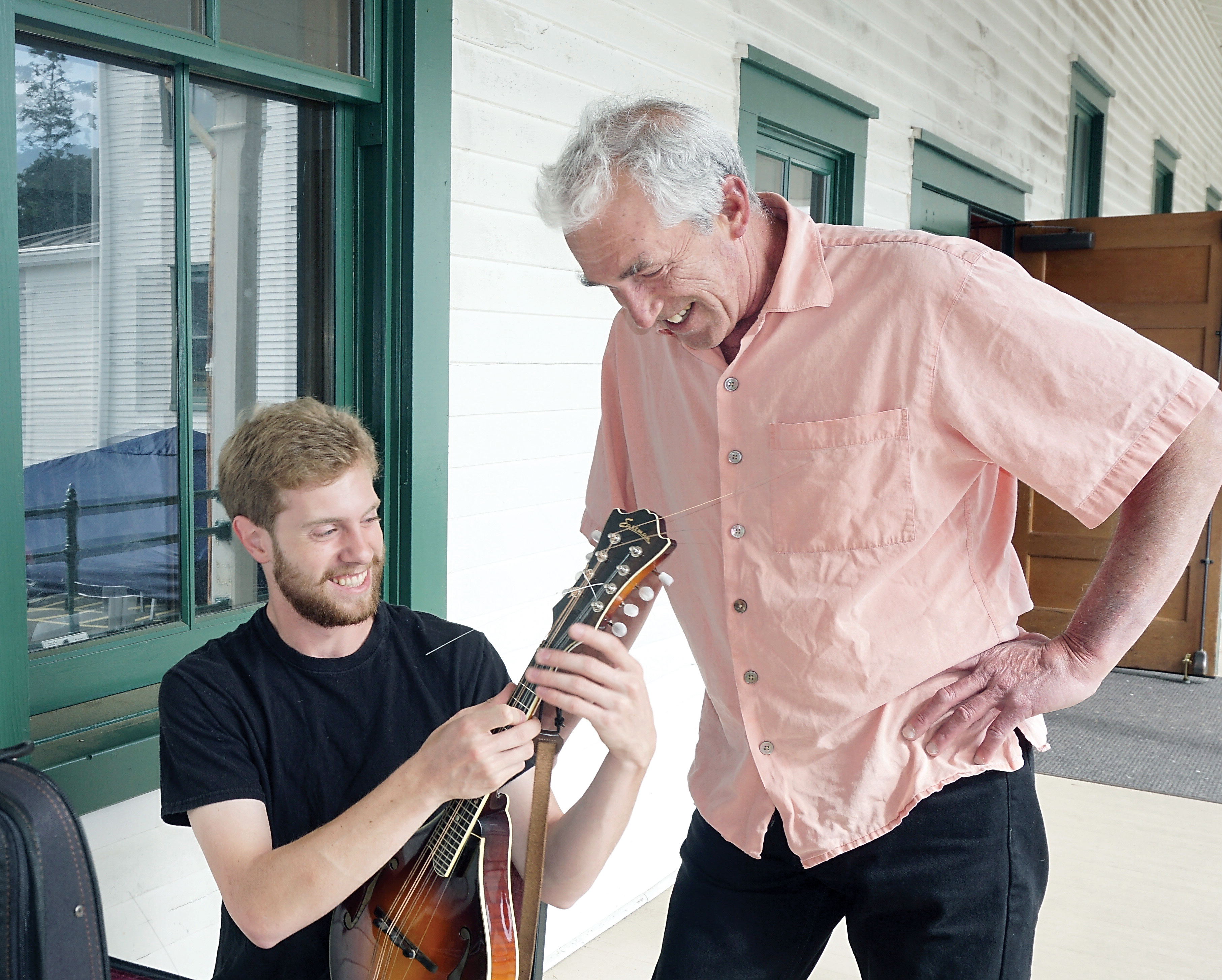 Fiddle Tunes program manager Peter McCracken
