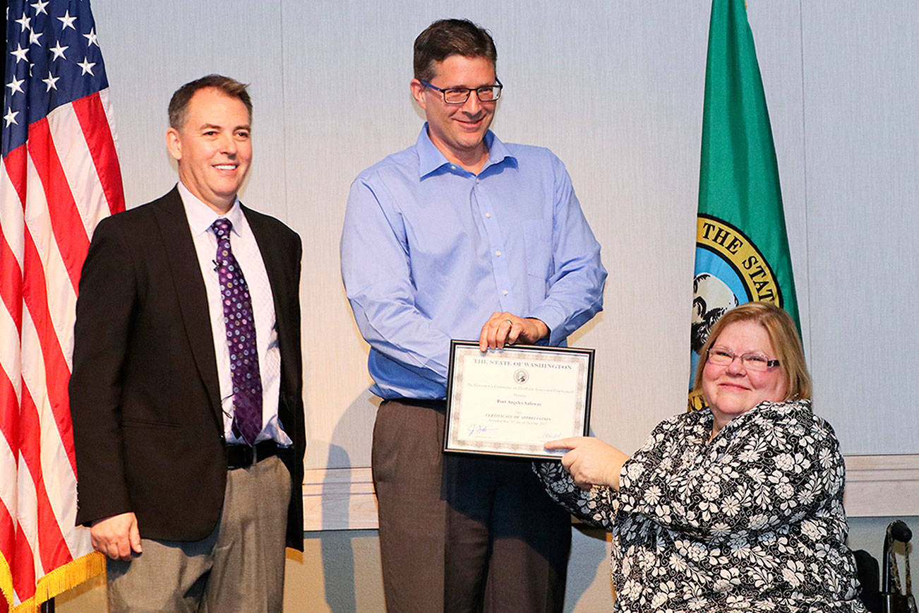 Port Angeles Safeway wins governor’s award