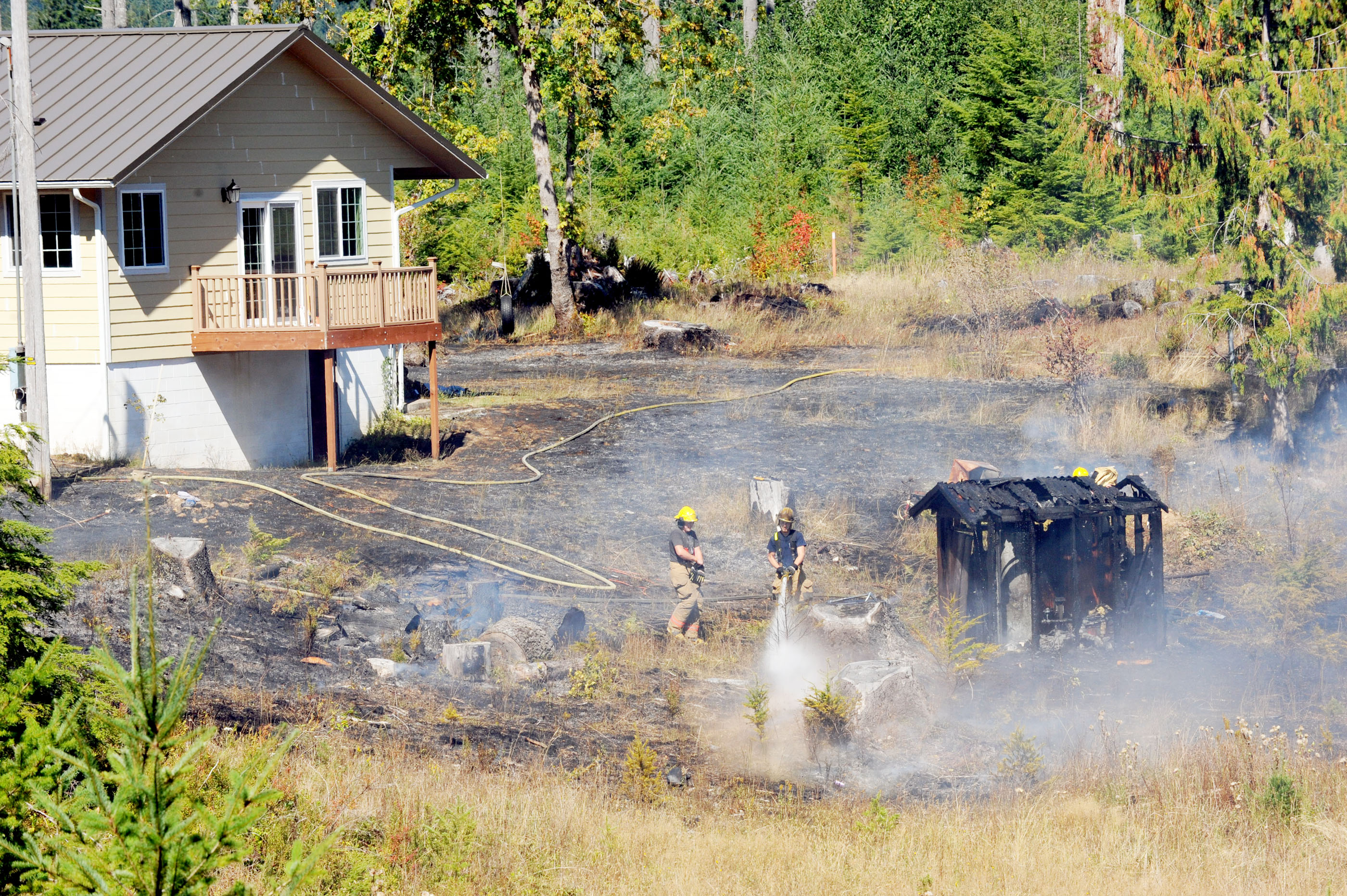 Winds go the right way in saving house from wildfire