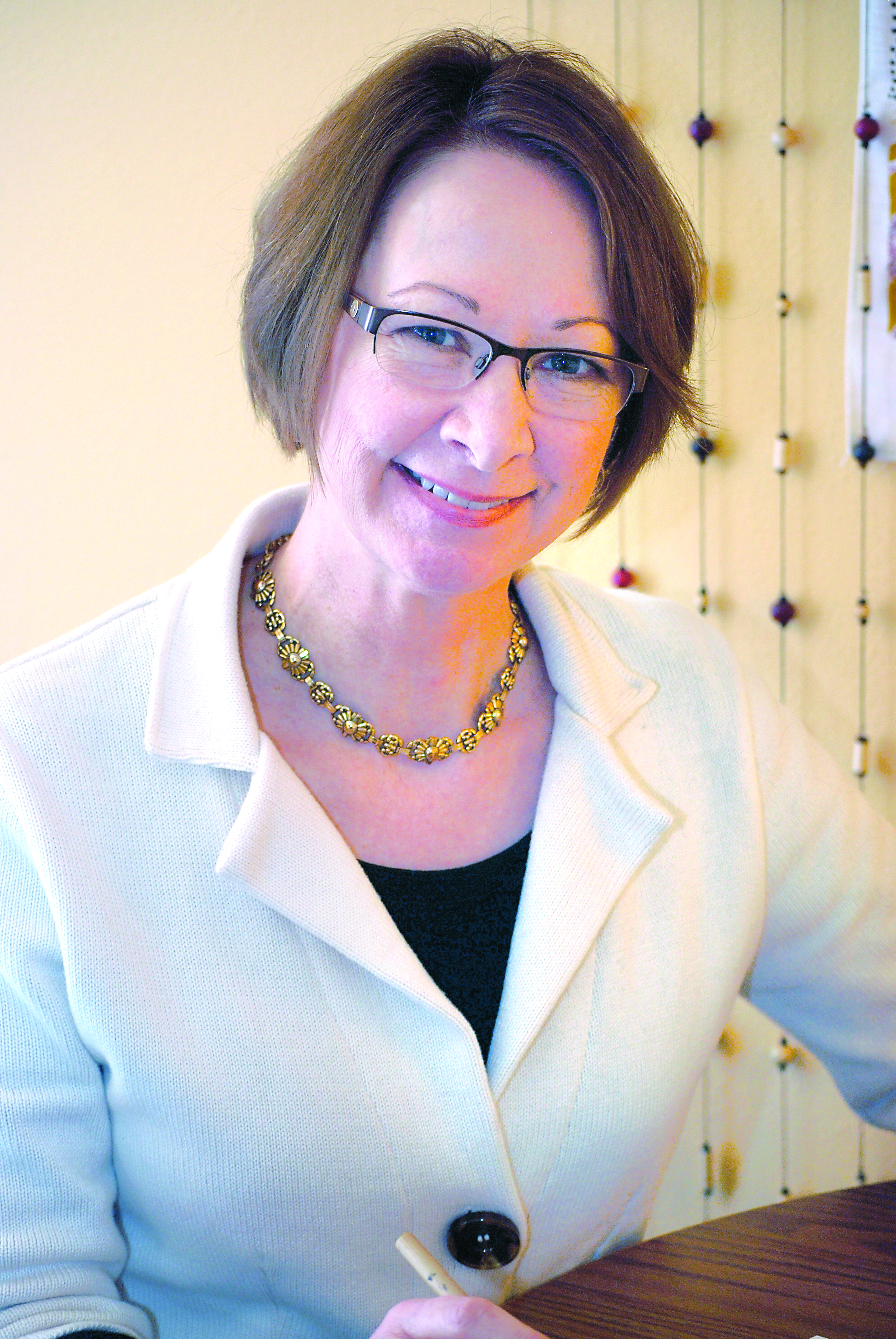 Kristin Warner Diane Urbani de la Paz/Peninsula Daily News