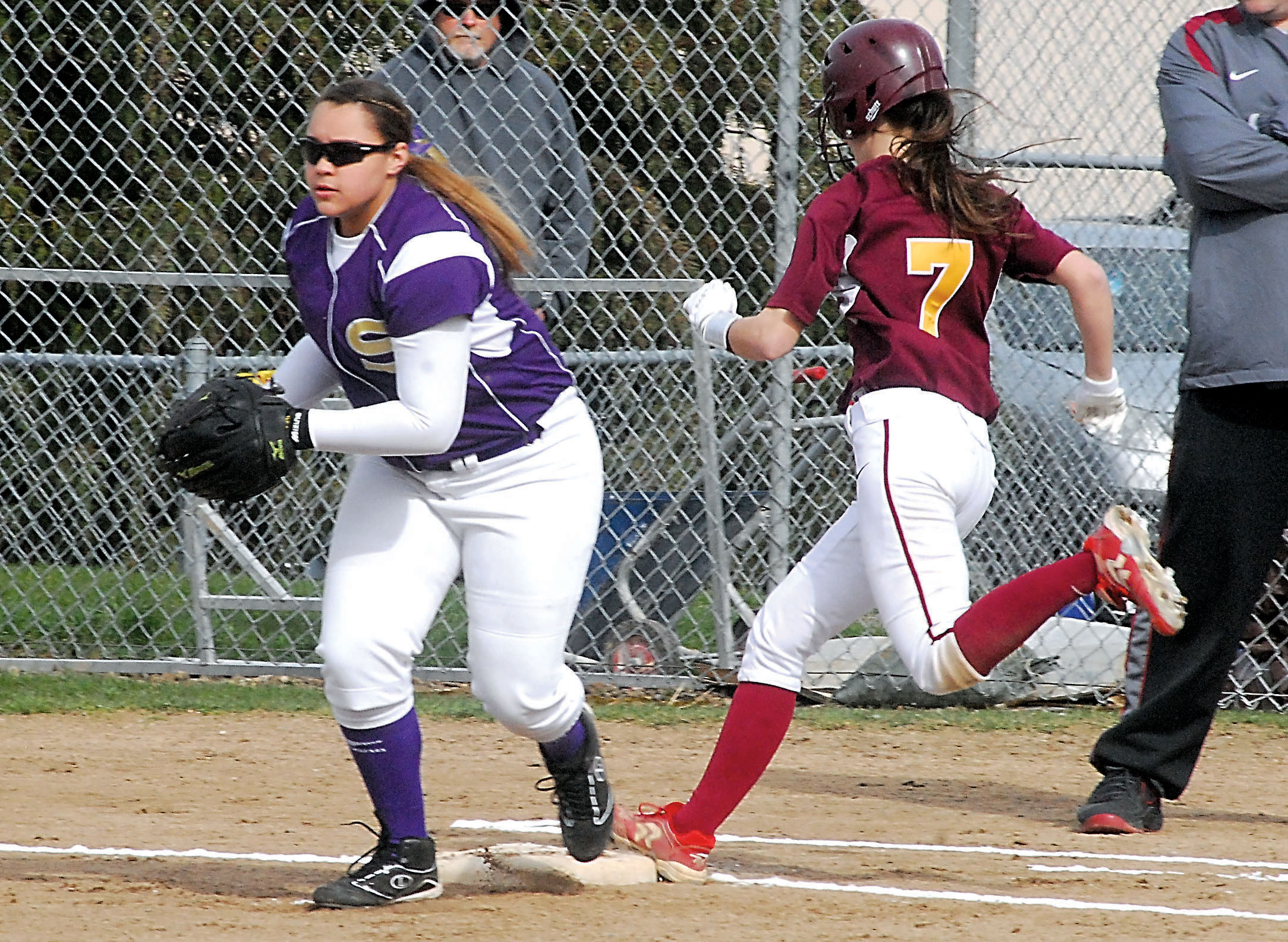 Sequim first baseman Alexas Besand