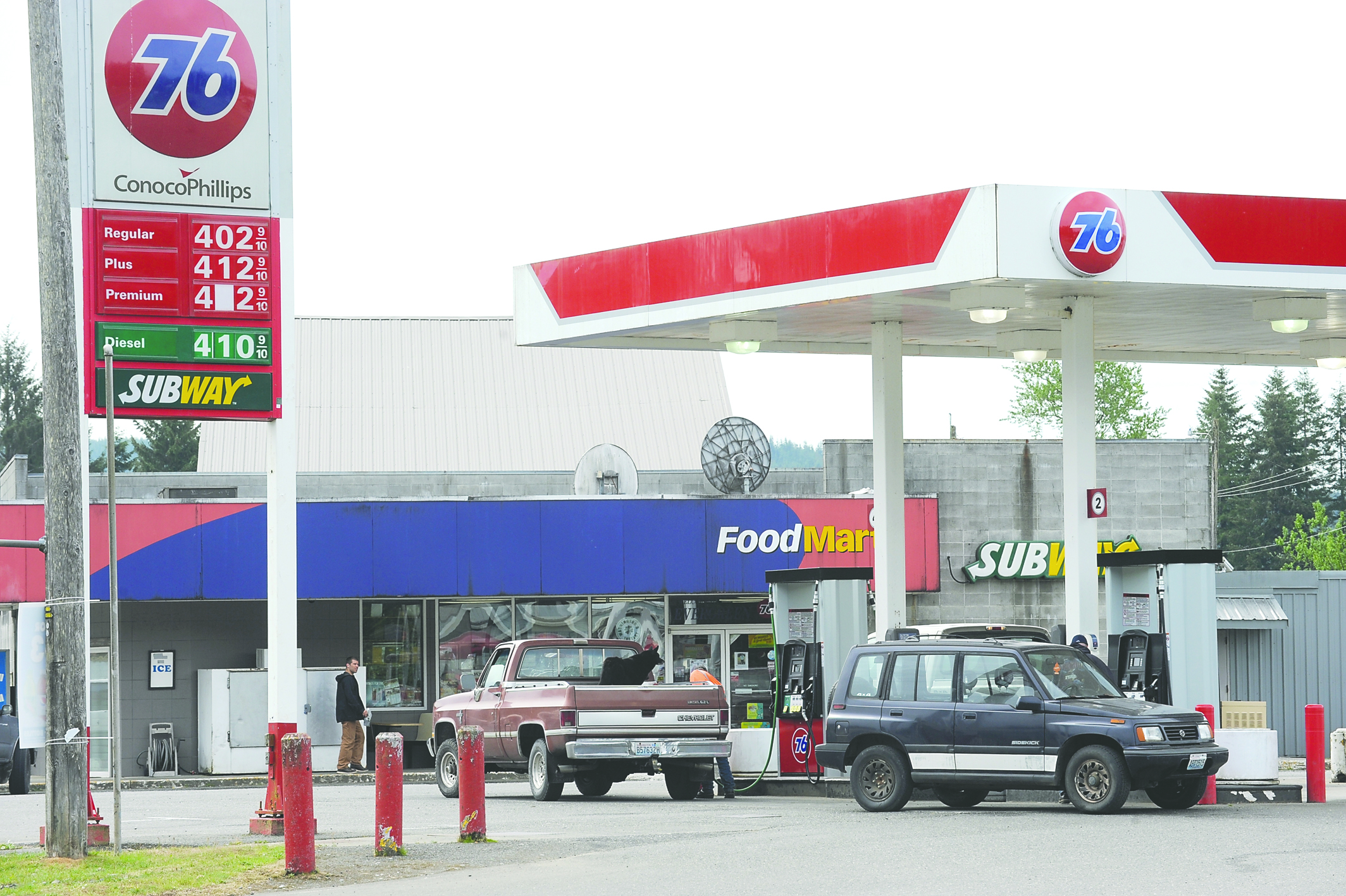 Gas price rose above the $4 mark Friday at the 76 station in Forks. Lonnie Archibald/for Peninsula Daily News
