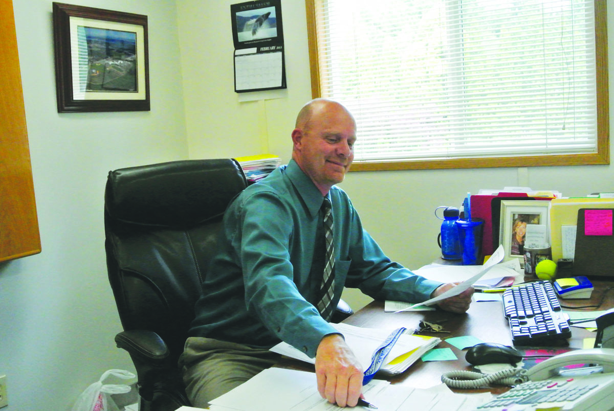 Craig Downs will be heading a faith-based school in the Phoenix suburb of Glendale