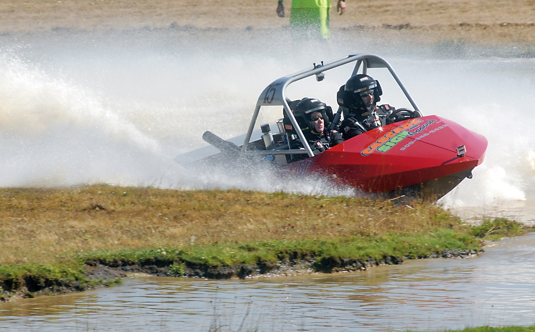 The Rum Runner race team of driver Jerimy Brewer and navigator Presley Lollar makes its way through the Extreme Sports Park course. The Tacoma-based team won the Unlimited class. Keith Thorpe/Peninsula Daily News