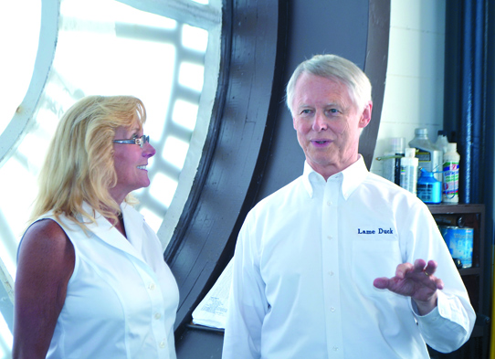 Secretary of State Sam Reed chats with Jefferson County Auditor Donna Eldridge Thursday at the Jefferson County Courthouse in Port Townsend. Charlie Bermant/Peninsula Daily News