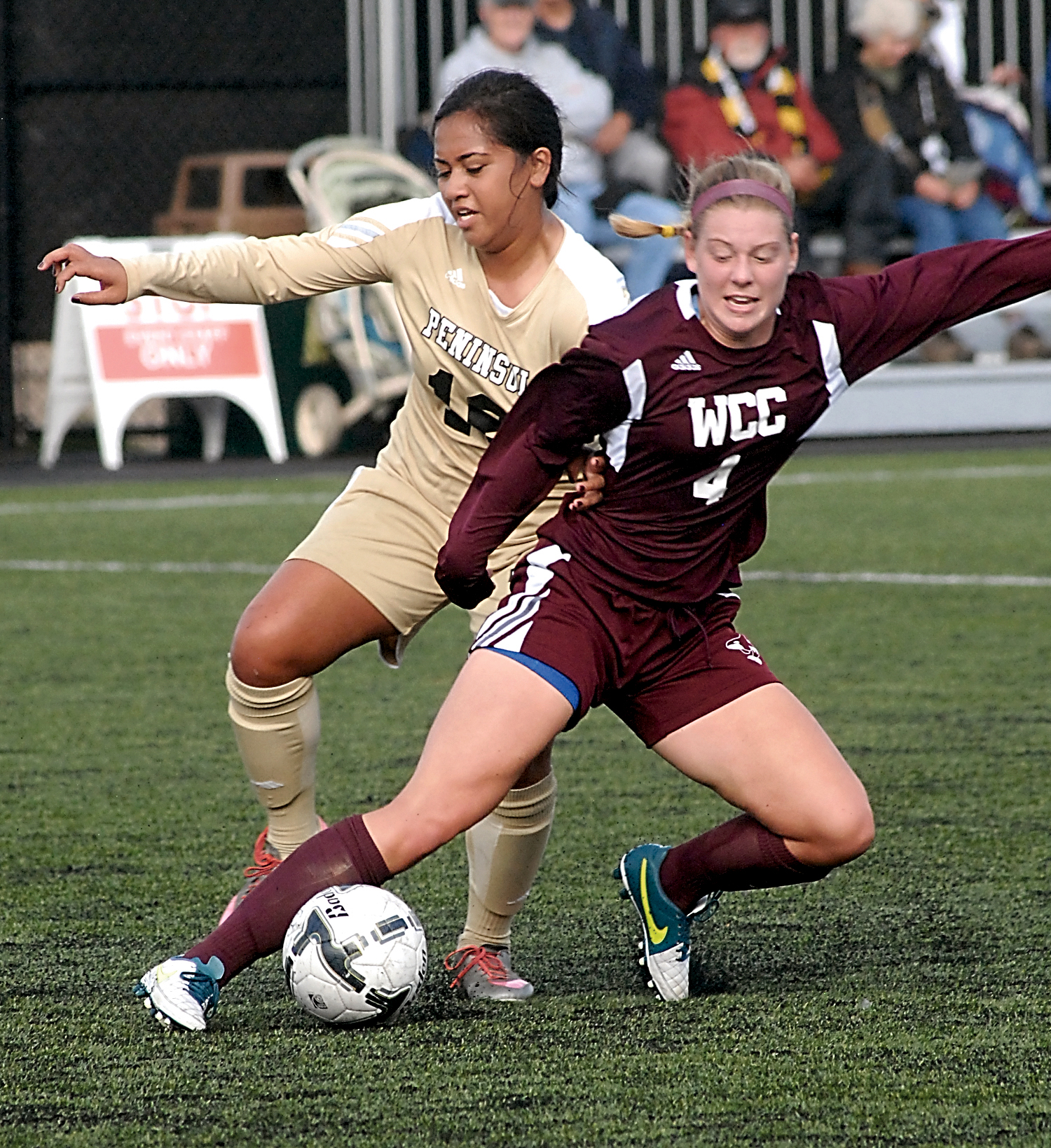 Peninsula's Paige Mahuka