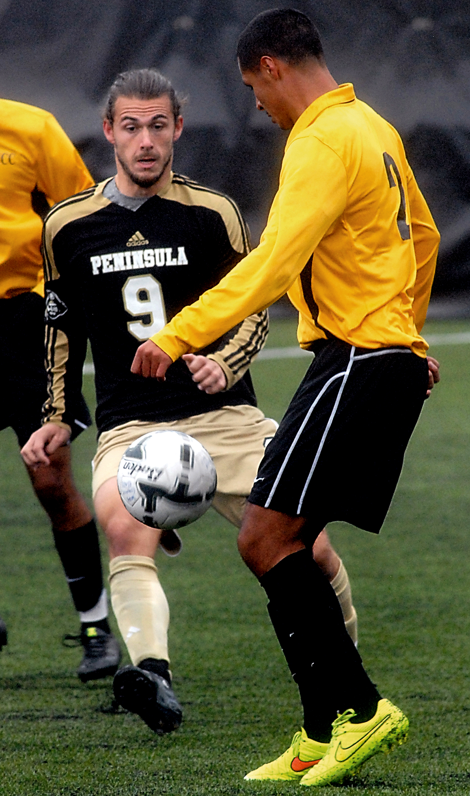 Peninsula's Micah Weller