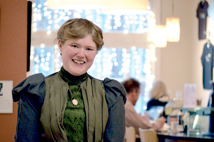 Sarah Chrisman Diane Urbani de la Paz/Peninsula Daily News