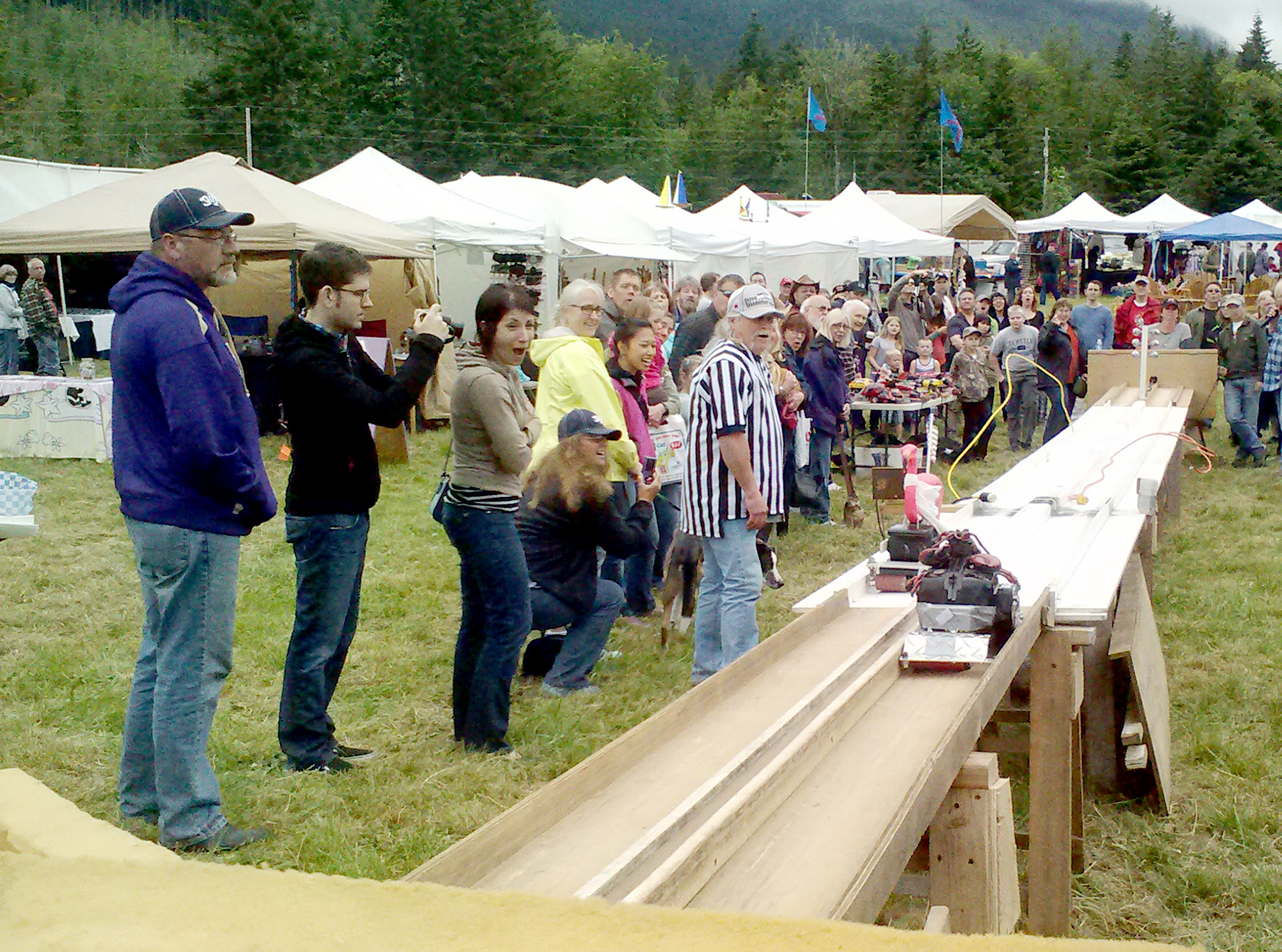 One of the belt sander heats during racing at Saturday’s Brinnon ShrimpFest. — Photo by Laura Lofgren/Peninsula Daily News