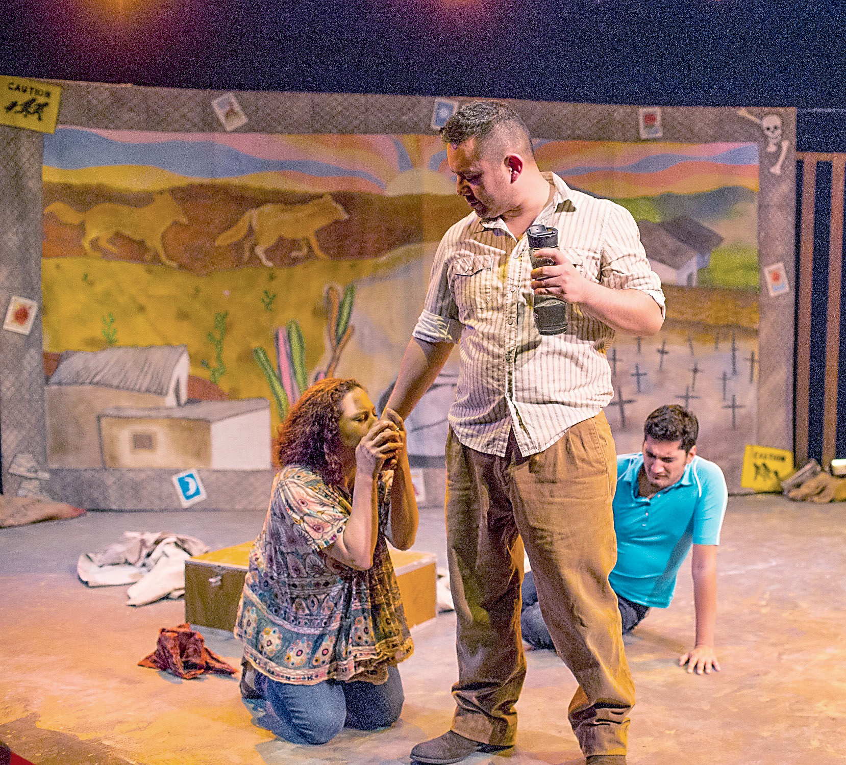 “Cuentame Coyote” stars