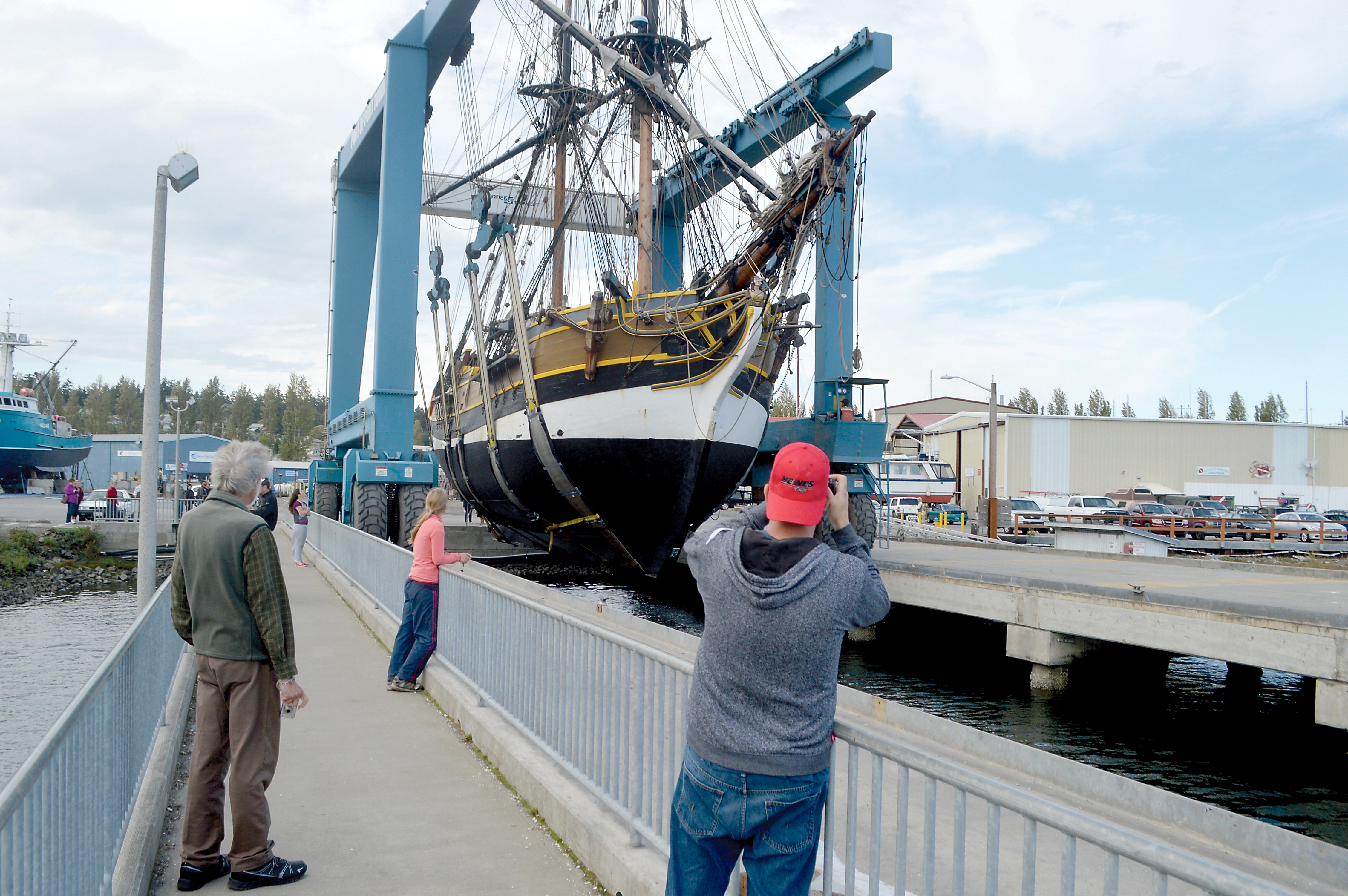 Crews gathered at the Port of Port Townsend’s Boat Haven on Thursday to watch the Lady Washington